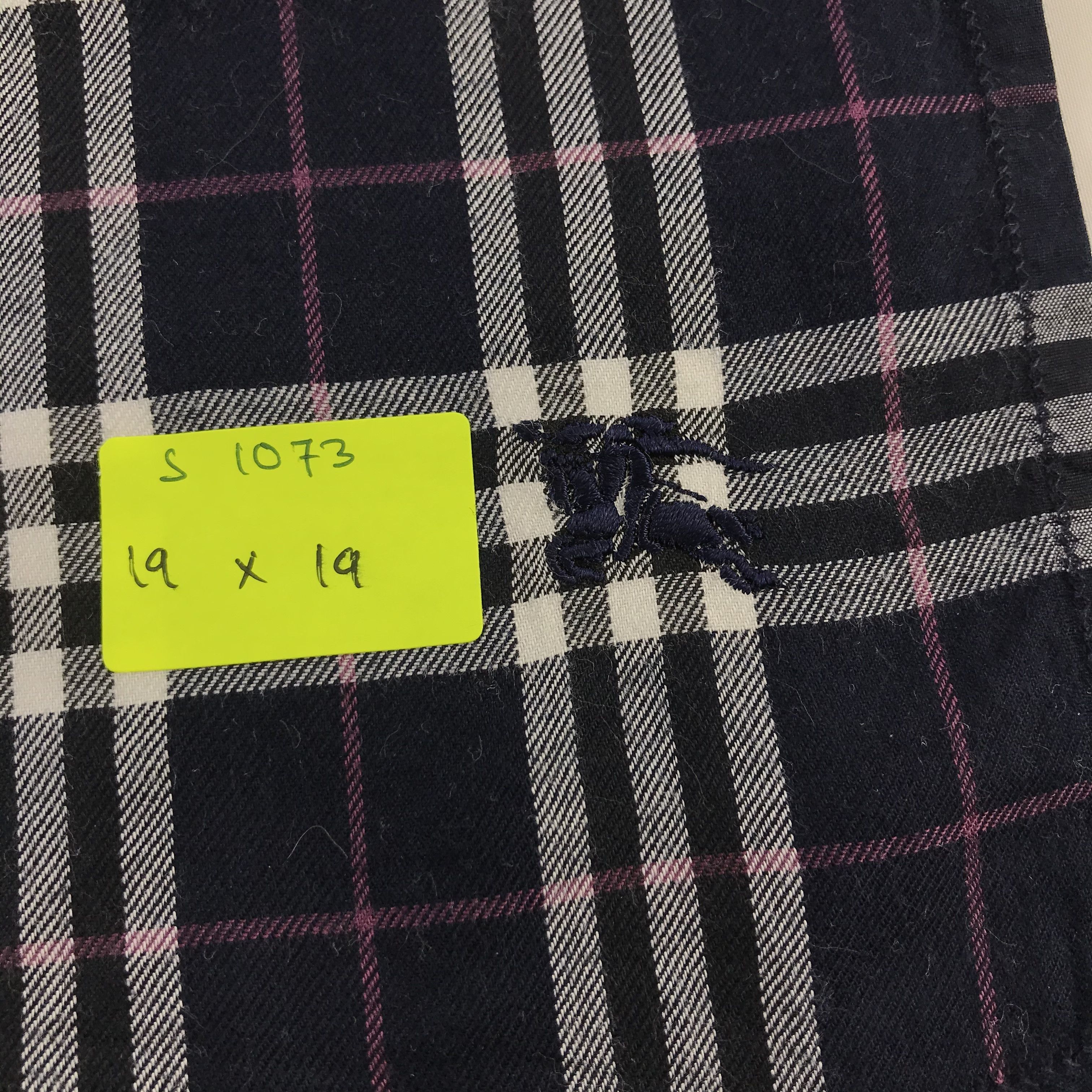Burberry × Vintage Burberry Bandana / Handkerchief / Neckerchief - S1073 Size ONE SIZE - 5 Thumbnail