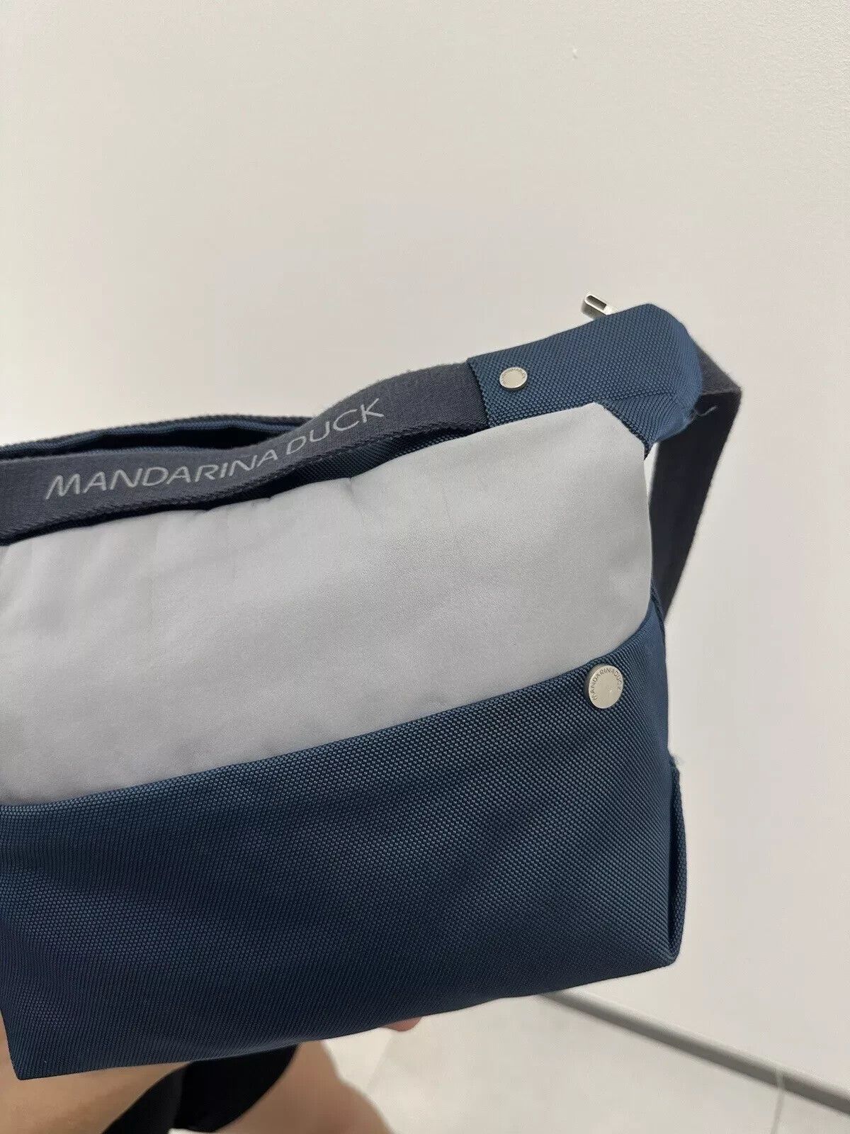 Mandarina Duck MANDARINA DUCK BAGS WOMENS BLUE CROSSBODY 37x26 cm Size ONE SIZE - 13 Thumbnail