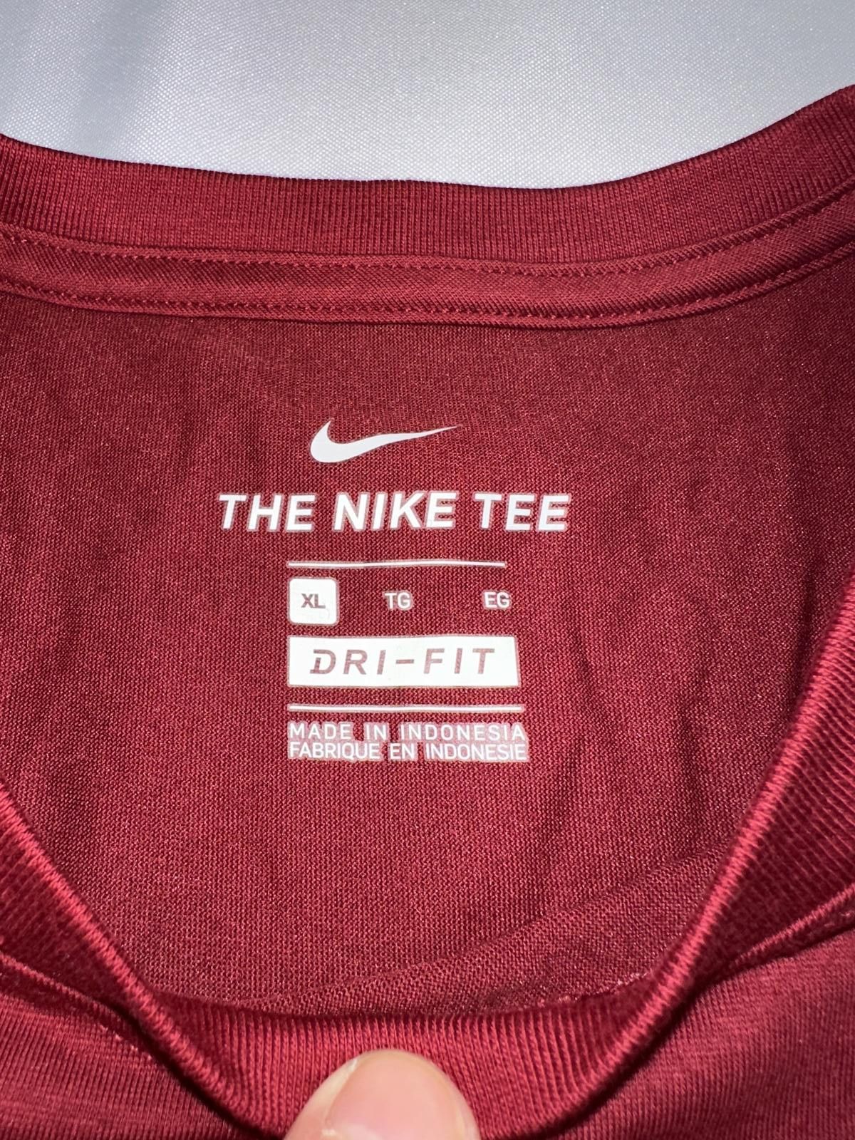 Nike Nike Big Kid’s (Boy’s) Cleveland Cavaliers Dri-Fit NBA T-Shirt Size US XXS / EU 40 - 5 Thumbnail