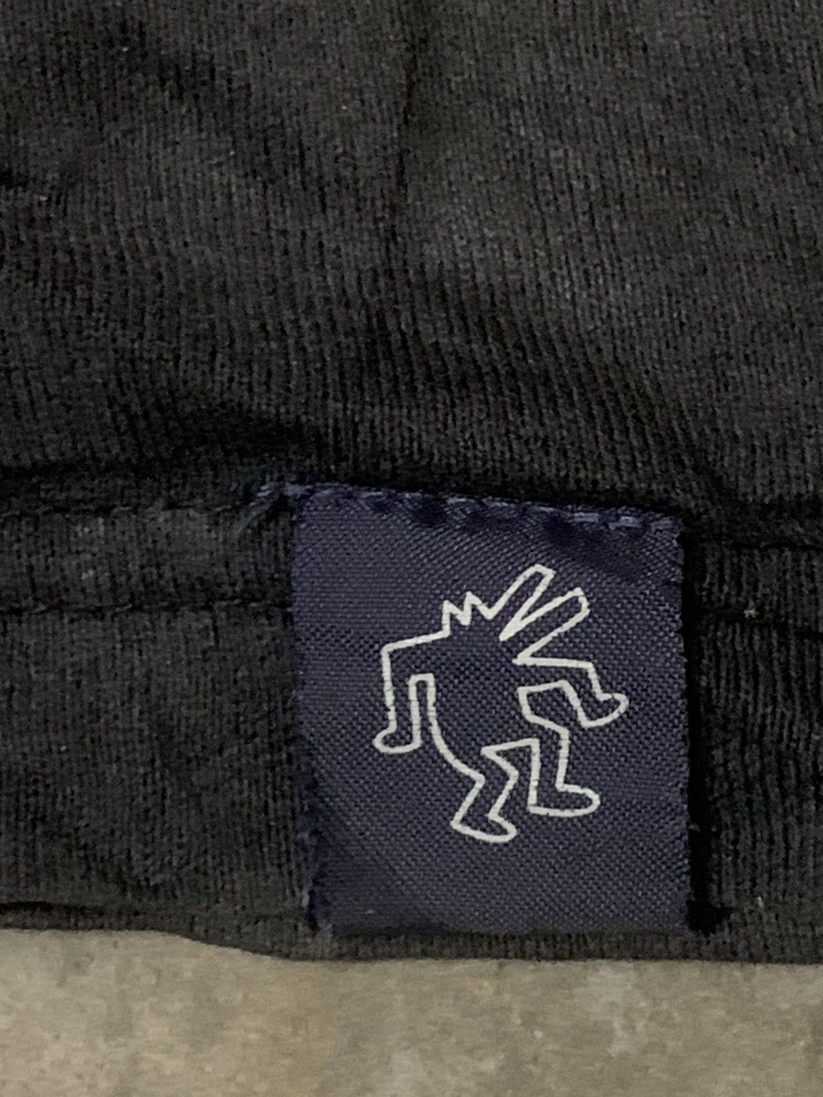 Keith Haring Keith Haring X Uniqlo Tee Size US L / EU 52-54 / 3 - 7 Thumbnail