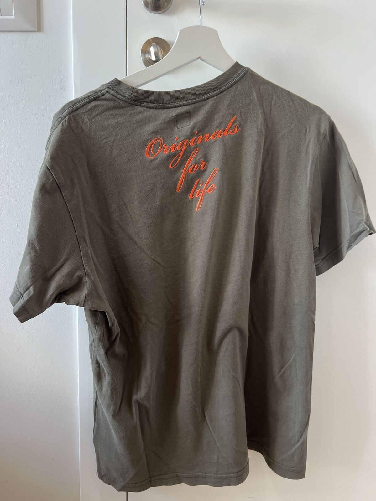 Adidas Rare Adidas Originals Hand-Made T-Shirt Size US M / EU 48-50 / 2 - 3 Thumbnail