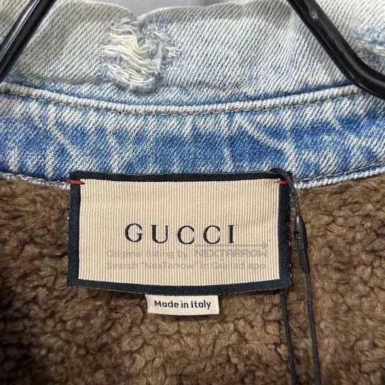Gucci Gucci New letter print plush denim jacket Size US S / EU 44-46 / 1 - 4 Thumbnail
