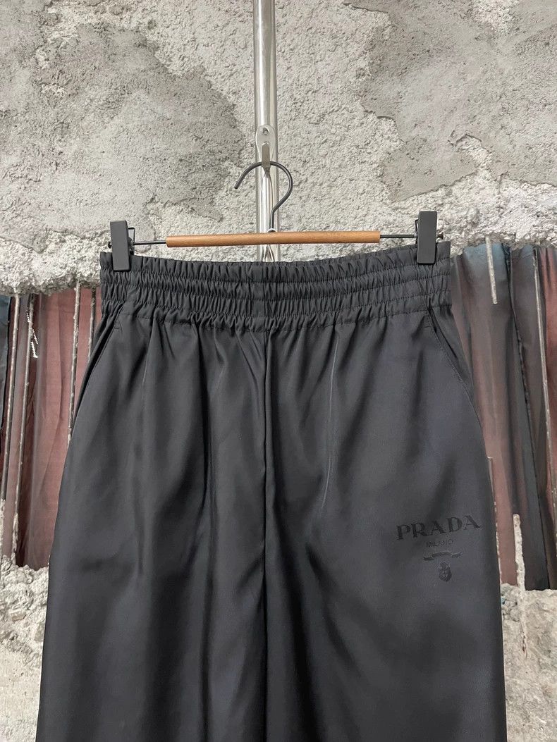 Prada PradaDark pattern logo trousers 2503-Nextarrow Size US 40 / EU 56 - 3 Thumbnail