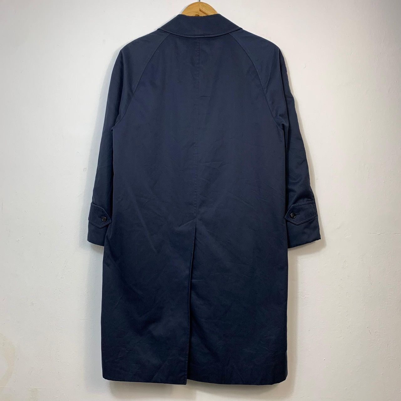 Burberry BURBERRYS’ TRENCH COAT NOVA CHECK PICCADILLY Size US L / EU 52-54 / 3 - 3 Thumbnail