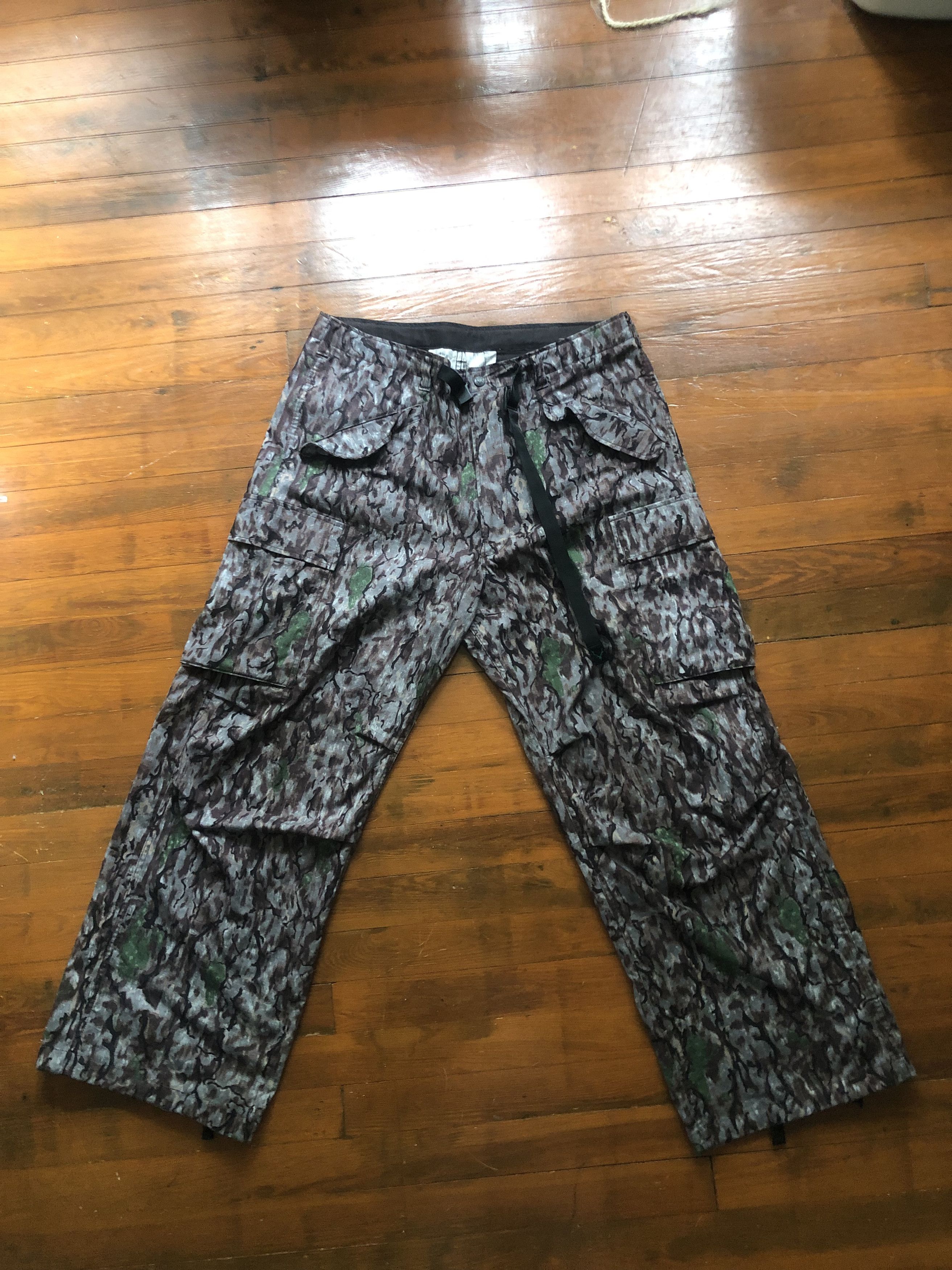 South2 West8 South2 West8 Horn Camo Cargo Pants Size US 36 / EU 52 - 1 Thumbnail