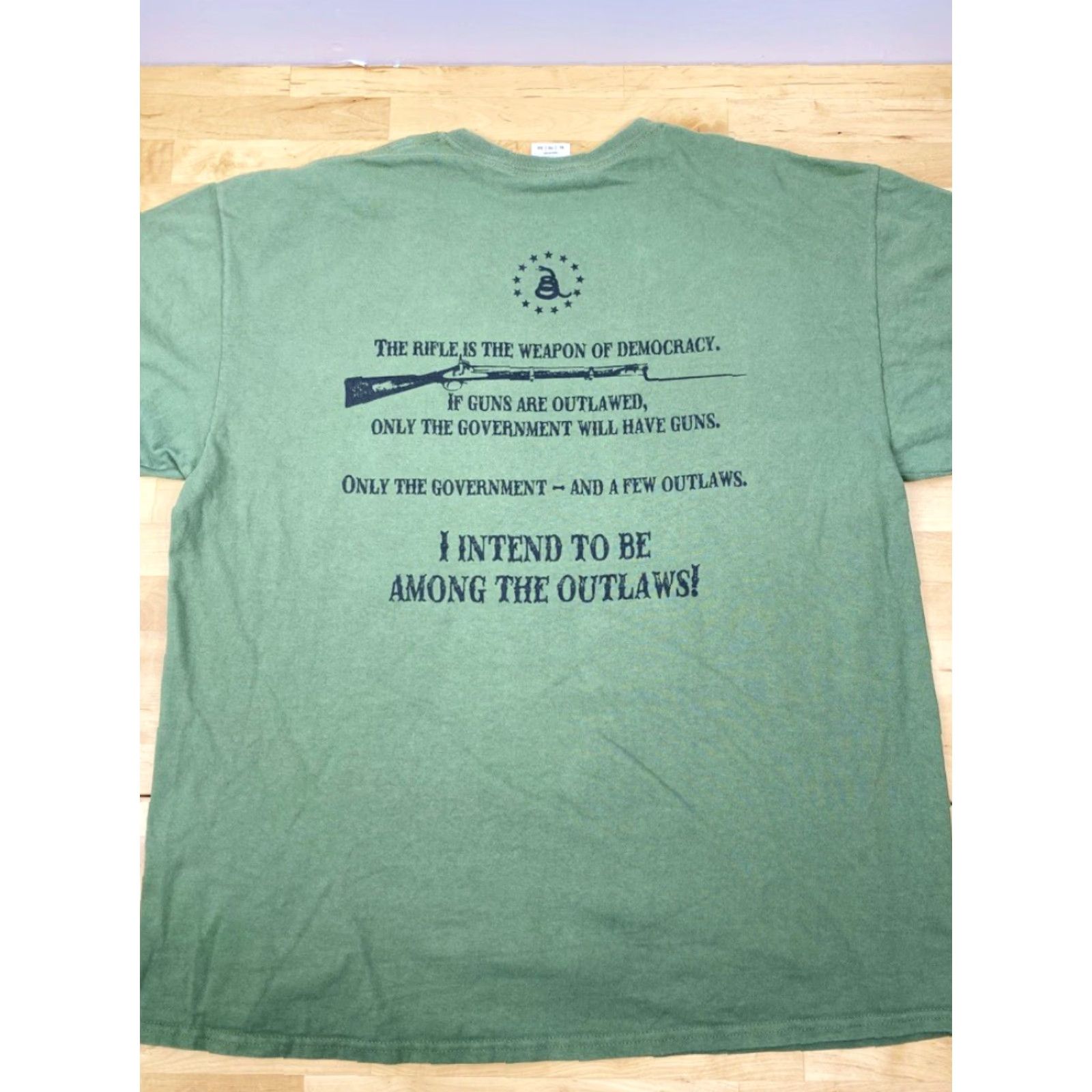 Gildan Gildan T-Shirt Green XL Short Sleeve Crew Neck Men American Outlaw #3088 Size US XL / EU 56 / 4 - 2 Thumbnail