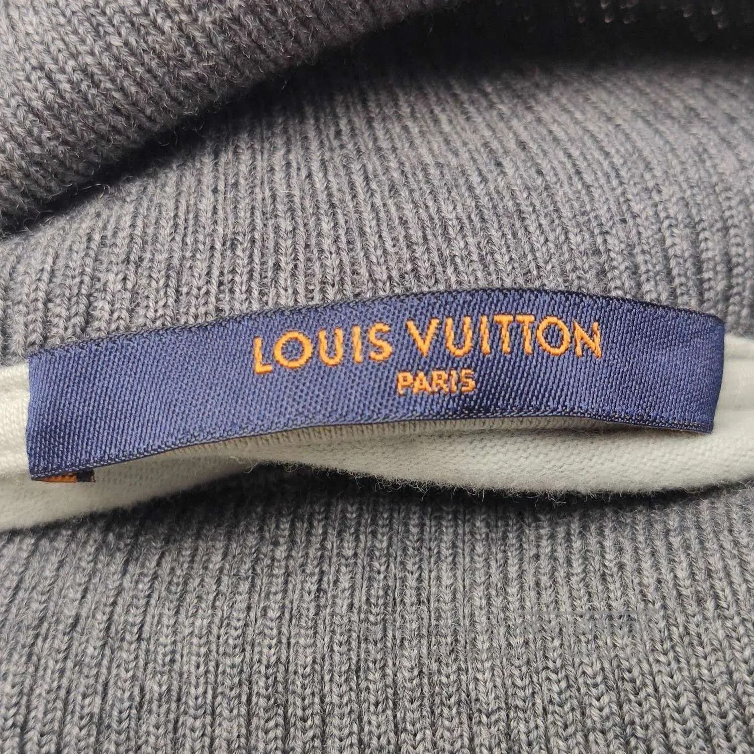 Louis Vuitton Louis Vuitton Wool Blend Pattern Hoodie XL. Size US XL / EU 56 / 4 - 1 Thumbnail