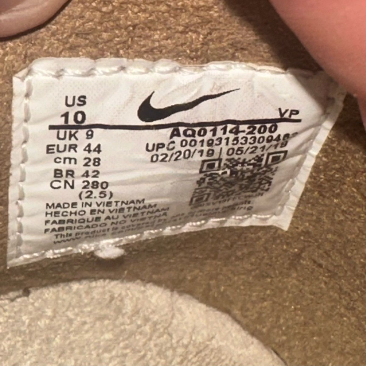 Nike Size 10 - Nike LeBron Icon QS x John Elliott Parachute 2019 Size US 10 / EU 43 - 6 Thumbnail