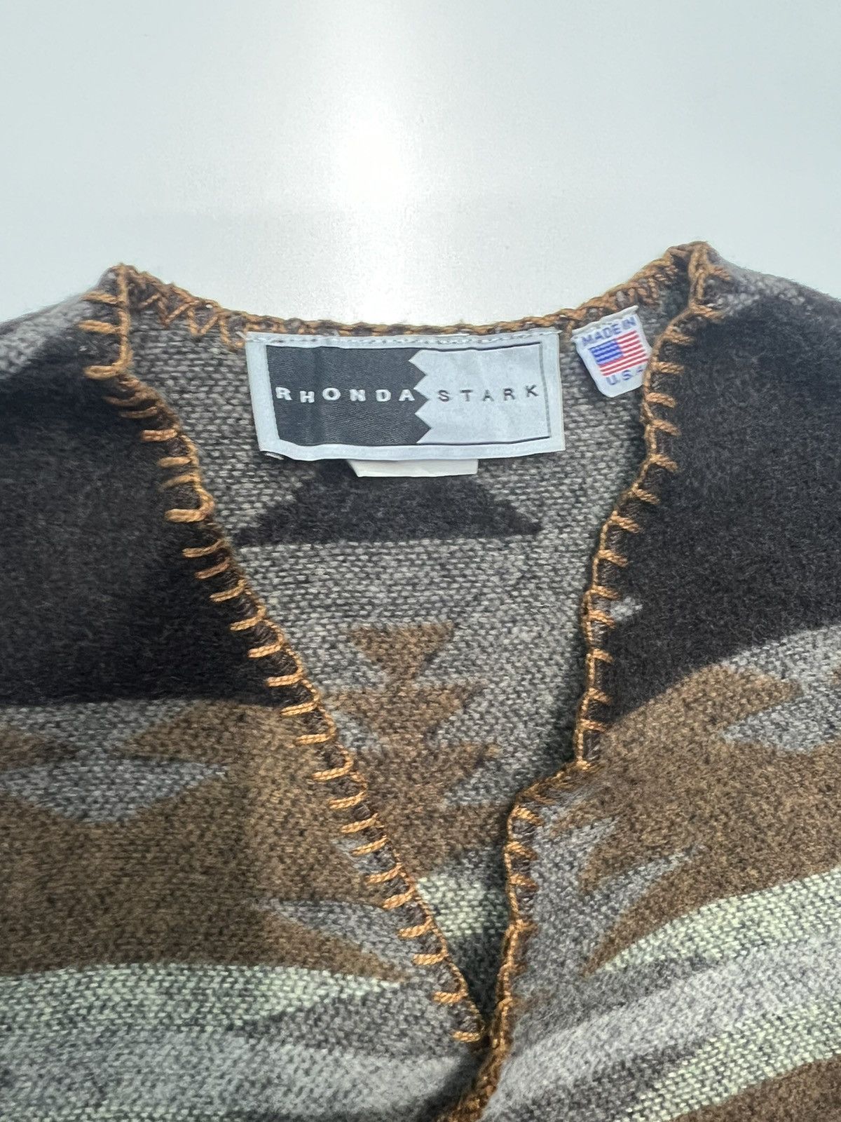 Native VINTAGE RHONDA STARK NATIVE VEST Size US S / EU 44-46 / 1 - 4 Thumbnail
