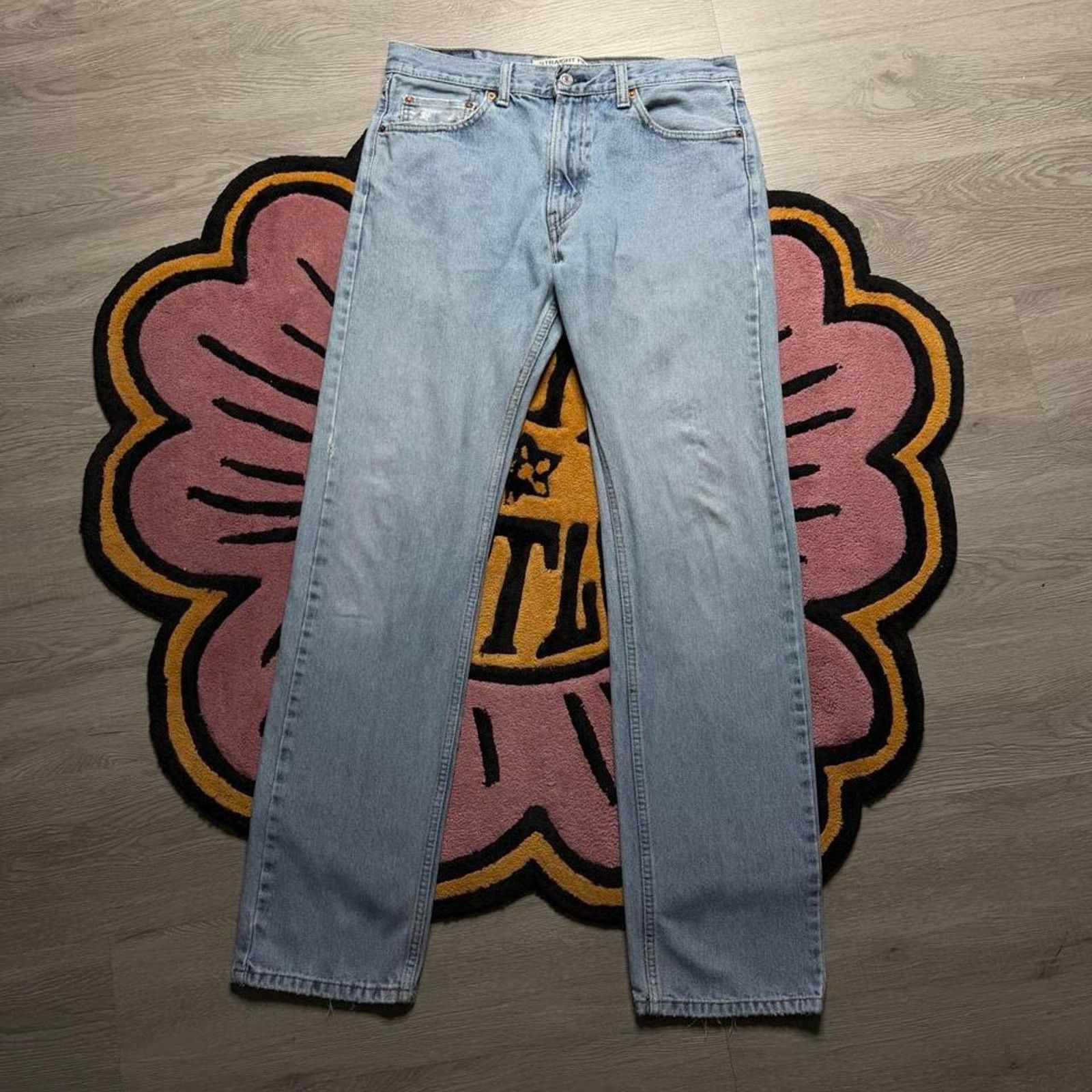 Levi's × Vintage Vintage Y2K Levi’s Strauss 505 Straight Fit Denim Jeans Size US 33 - 1 Thumbnail
