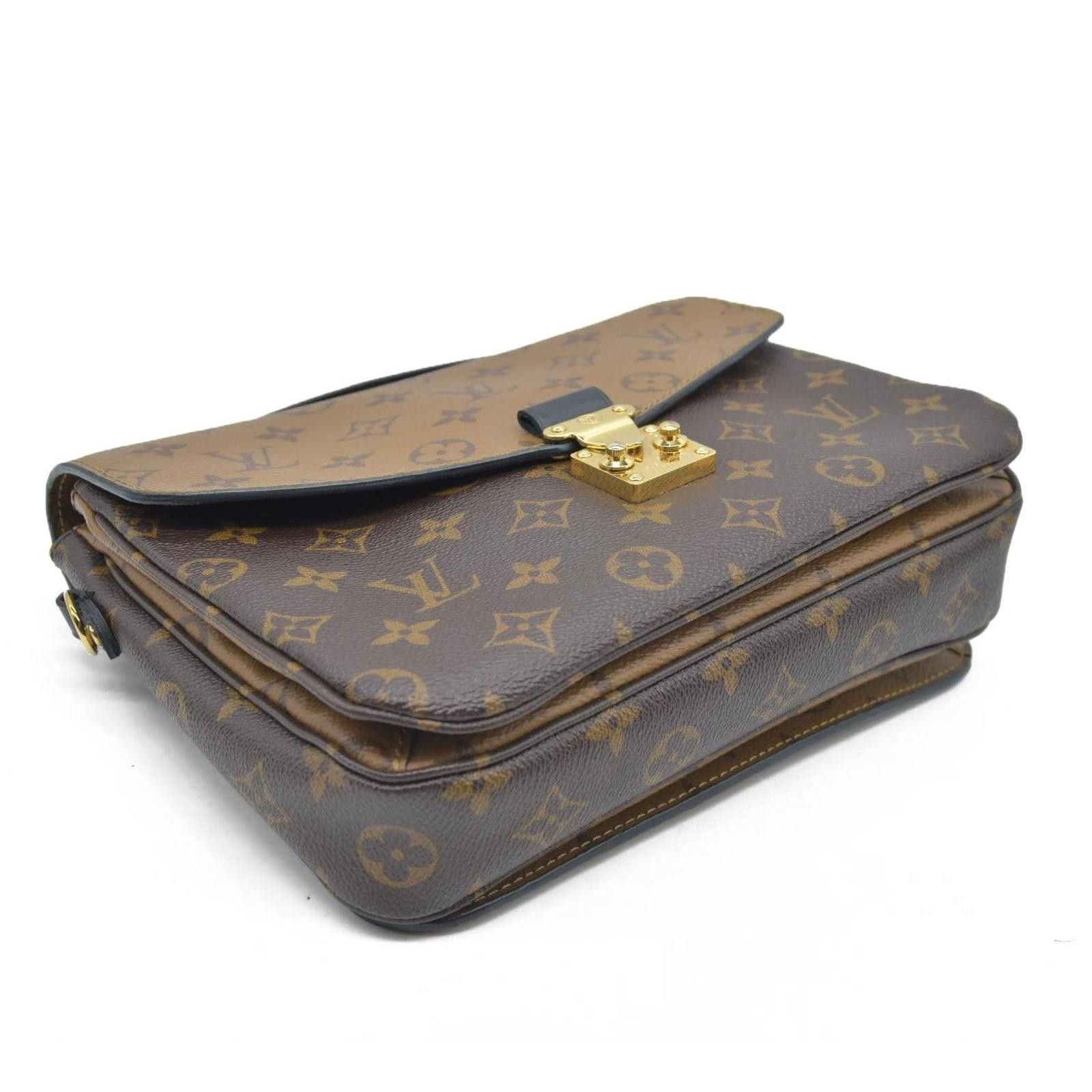 Louis Vuitton $2790 Louis Vuitton Reverse Monogrm Pochette Metis SD0169 Size ONE SIZE - 10 Thumbnail