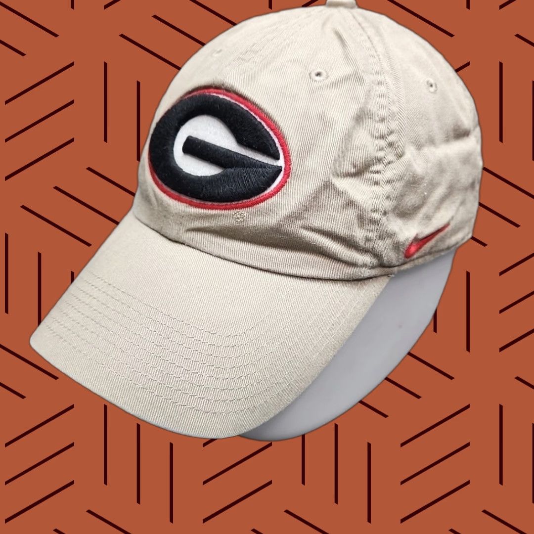 Nike Nike Georgia Bulldogs Hat Dri-Fit Tan Baseball Cap Adjustable College Mens One Size Beige Canvas Cotton Sports Cap Size ONE SIZE - 1 Thumbnail