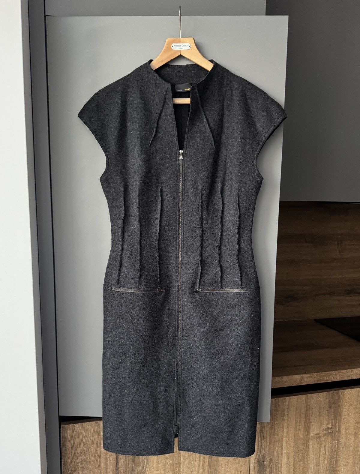 Fendi × Vintage Vintage Fendi Dark Grey Wool-Felt Minimal Silhouette Dress Size M / US 6-8 / IT 42-44 - 2 Thumbnail