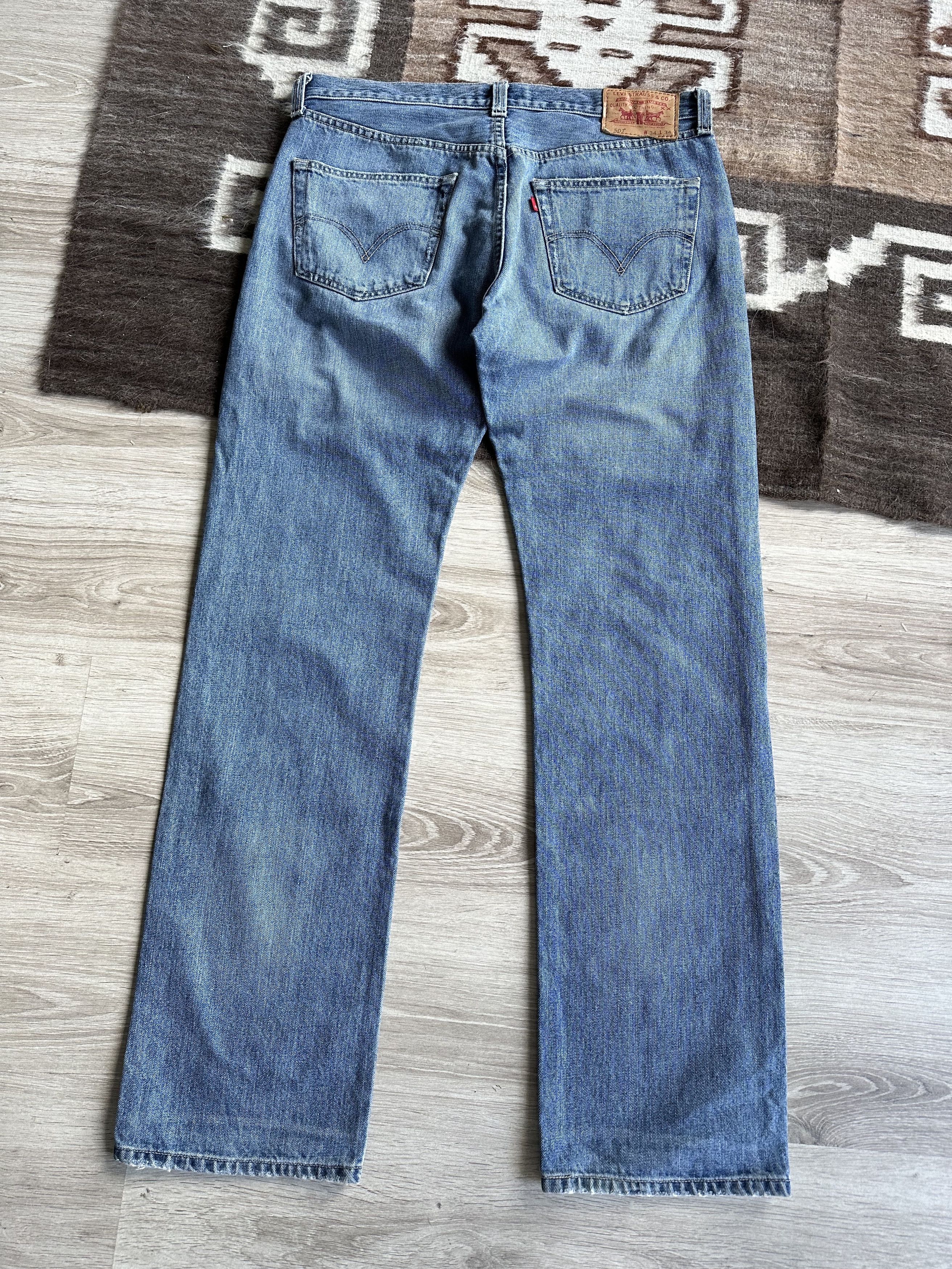 Jean Levis 501 Vintage Distressed Denim Jeans 7268AC Size US 34 / EU 50 - 1 Thumbnail
