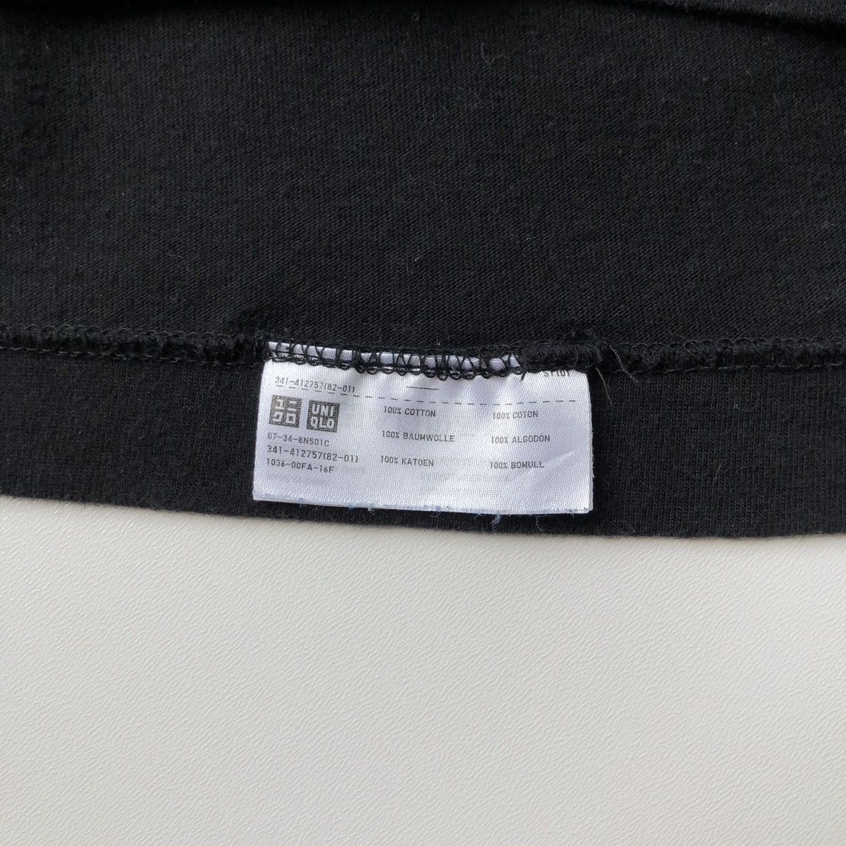 Uniqlo Uniqlo x Kaws x Sesame Street BFF Elmo SS18 T-Shirt Black Size US M / EU 48-50 / 2 - 9 Thumbnail