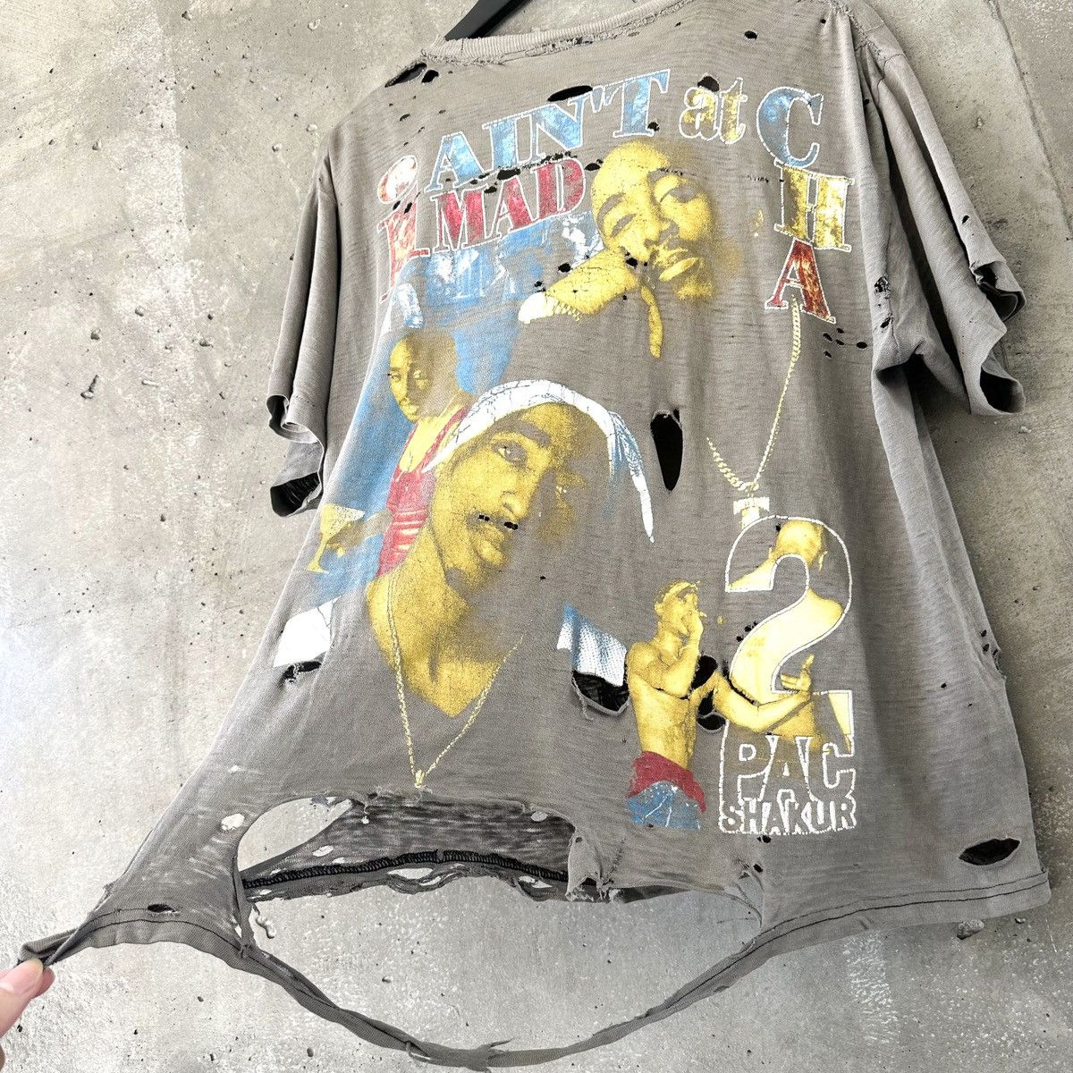Rap Tees 90’s THRASHED TUPAC 2PAC “California Love” T-Shirt Size US M / EU 48-50 / 2 - 1 Thumbnail