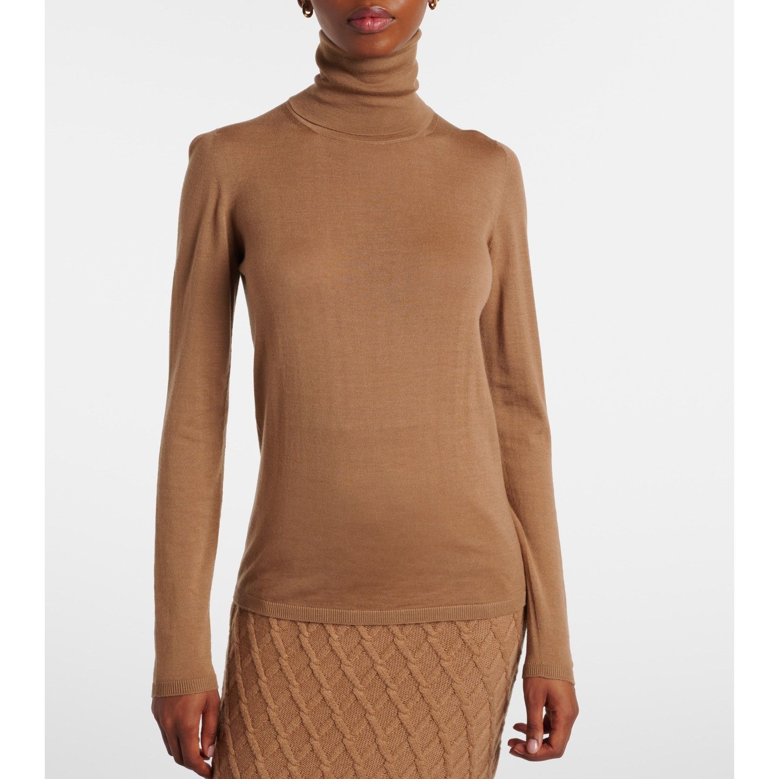 Max Mara NMax Mara Saluto Virgin Wool Turtleneck Sweater sz S Camel Size S / US 4 / IT 40 - 2 Thumbnail