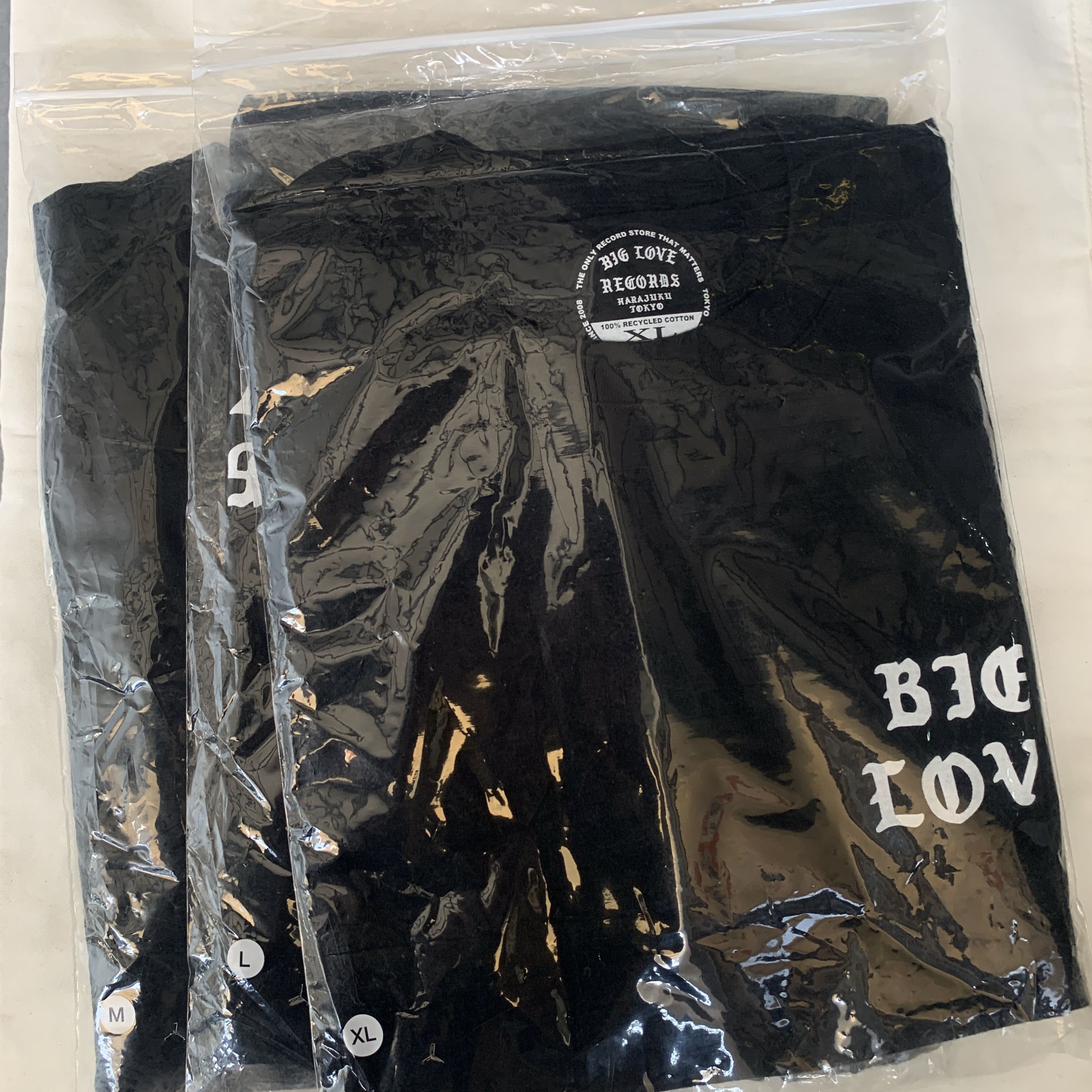Japanese Brand Big love records classic logo ss tee Size US XL / EU 56 / 4 - 7 Thumbnail