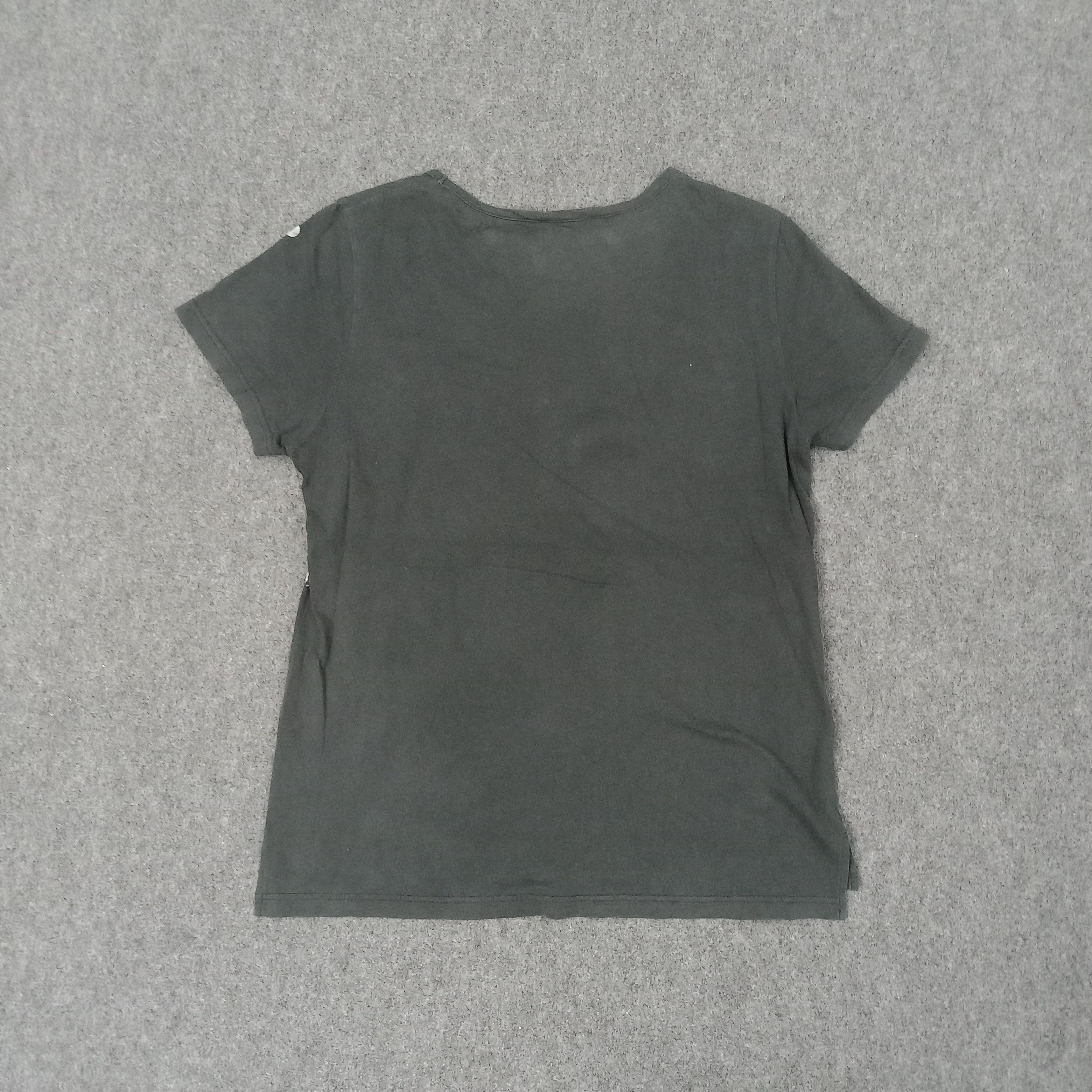 Vivienne Westwood Vivienne Westwood Red Label Luxury Brand Tshirt C249N46 Size S / US 4 / IT 40 - 4 Thumbnail