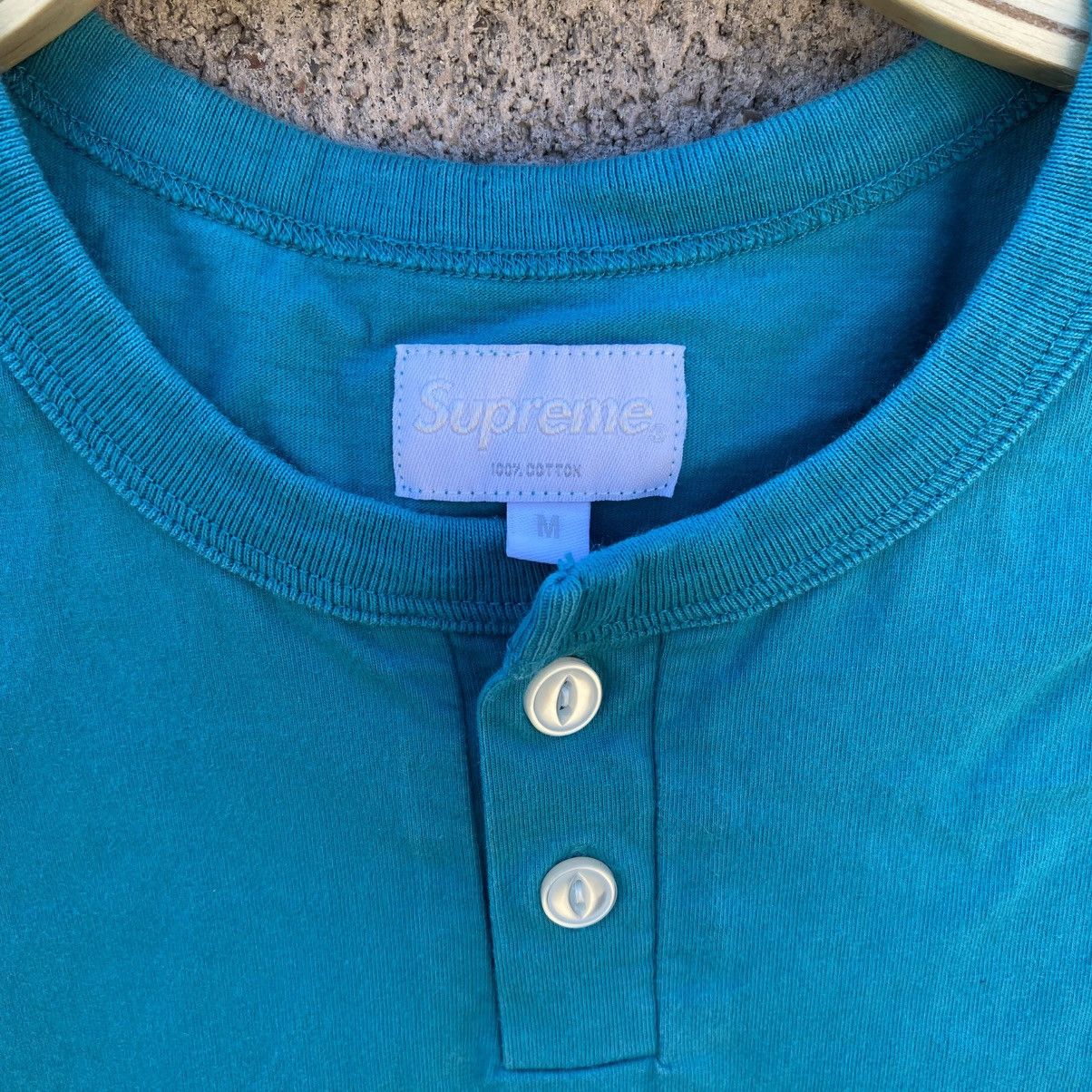 Supreme Supreme 2 Tone S/S Henley Shirt Blue Embroidery Medium Size US M / EU 48-50 / 2 - 4 Thumbnail