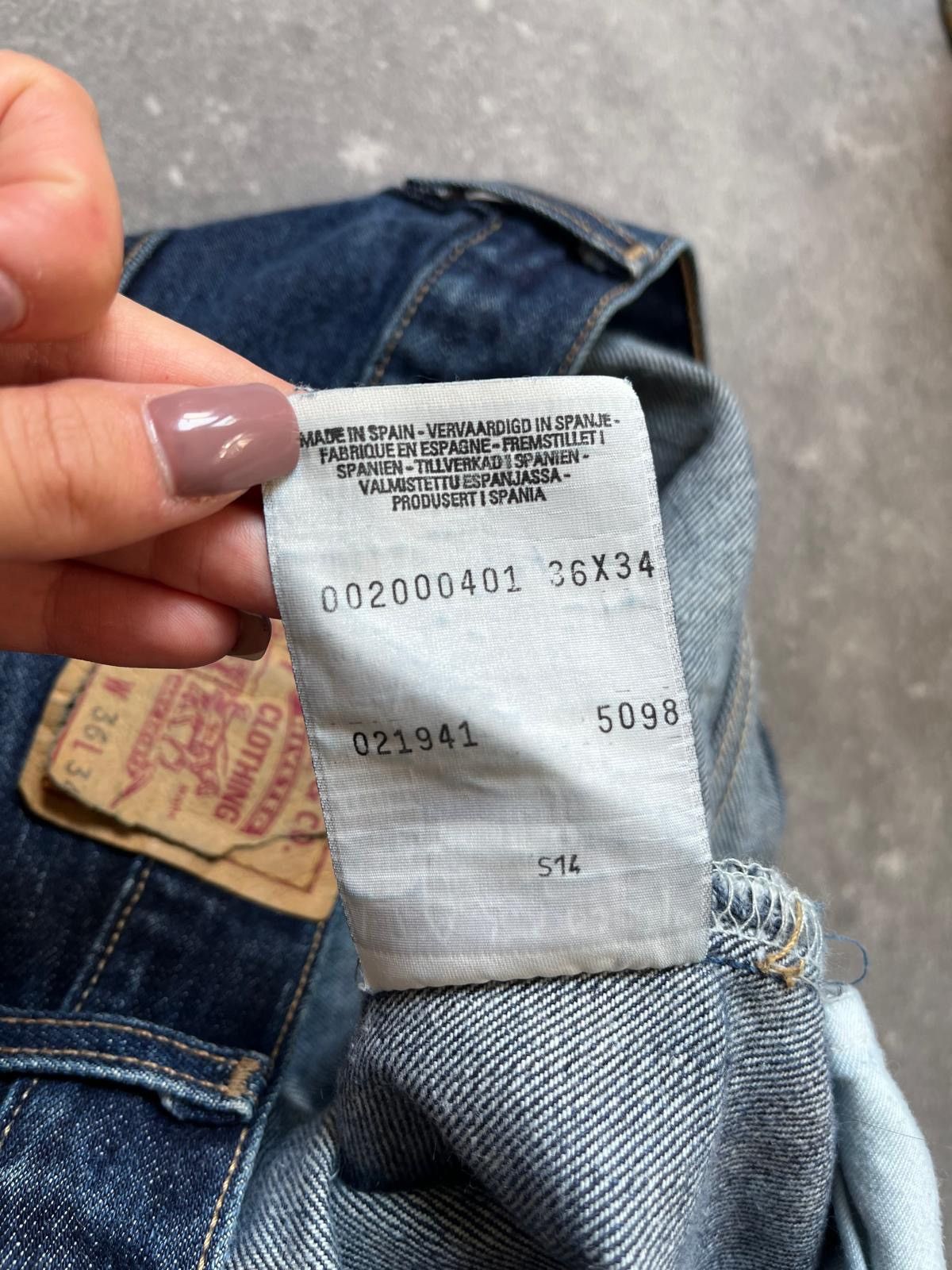 Levi's × Vintage Vintage Levi’s from 1998 Straight Fit Bootcut Spain Usa 90s Size US 34 / EU 50 - 7 Thumbnail