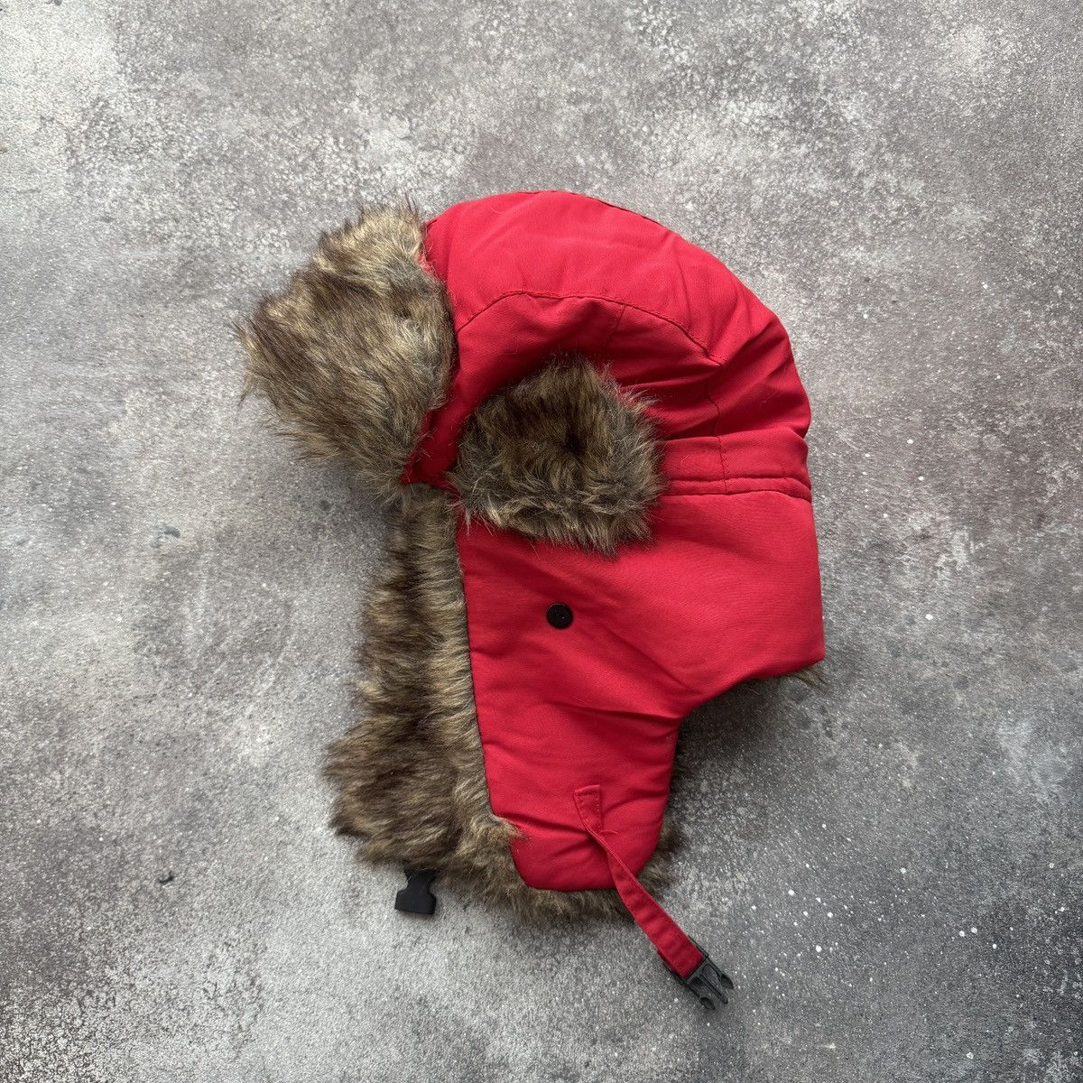 20471120 Amazing Faux Fur Y2K Ushanka Hat (Trapper Hat) Size ONE SIZE - 2 Thumbnail