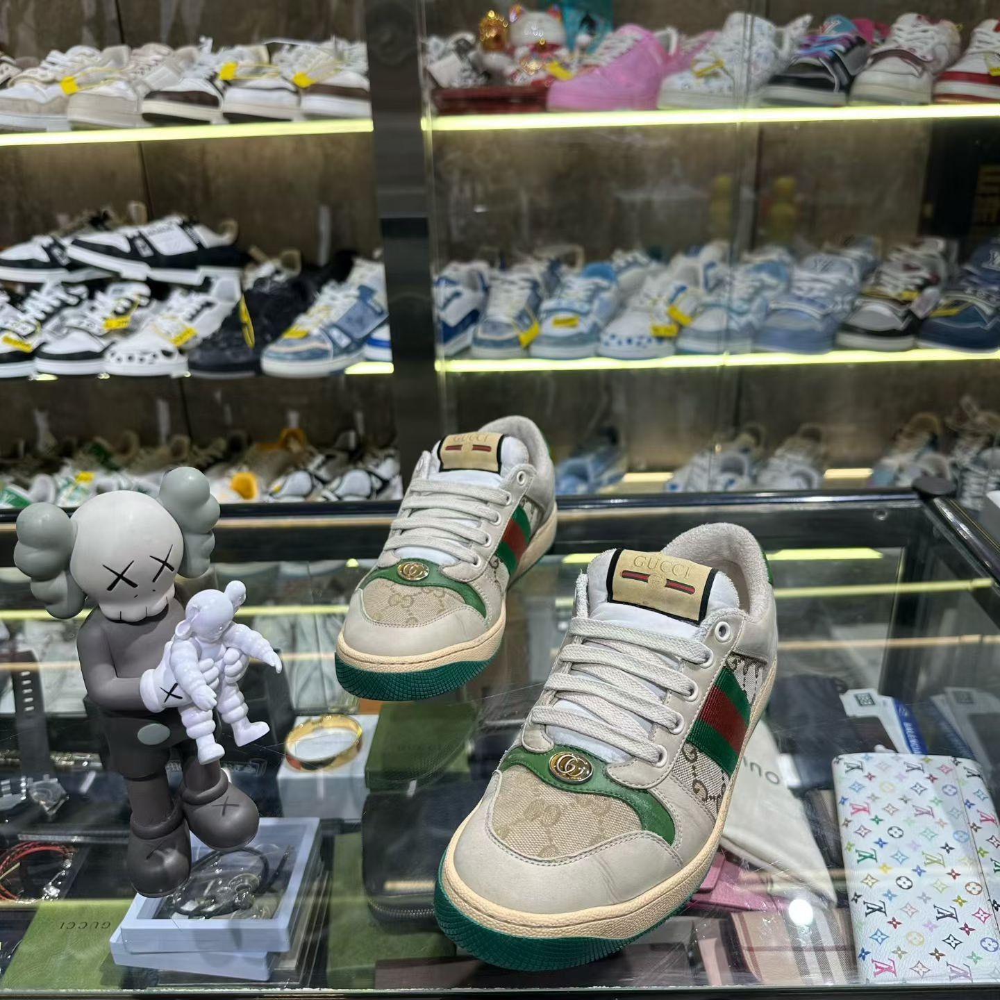Gucci Gucci Orange Lowtop Sneakers us_8 Women Size US 8 / IT 38 - 1 Thumbnail