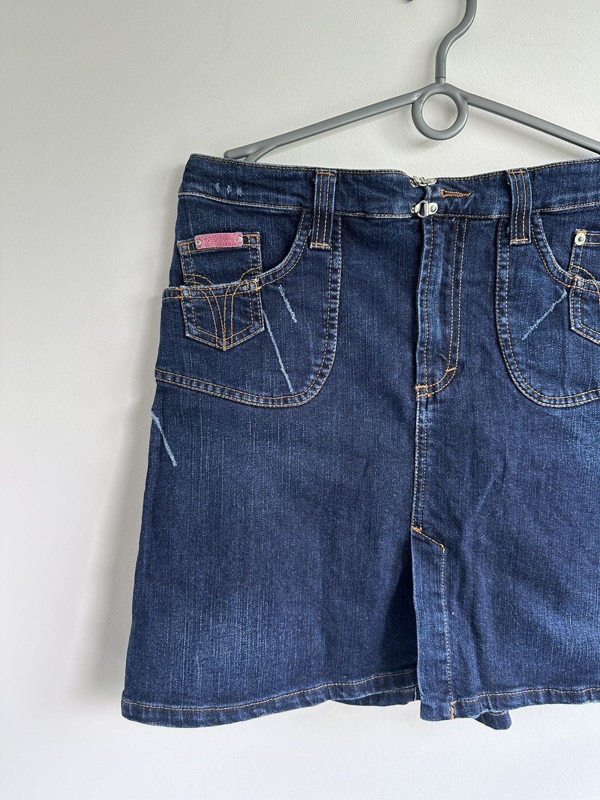 Dolce & Gabbana VTG Dolce & Gabbana Denim Pockets Mini Skirt Blue Size IT 44 Size 30" / US 8 / IT 44 - 3 Thumbnail
