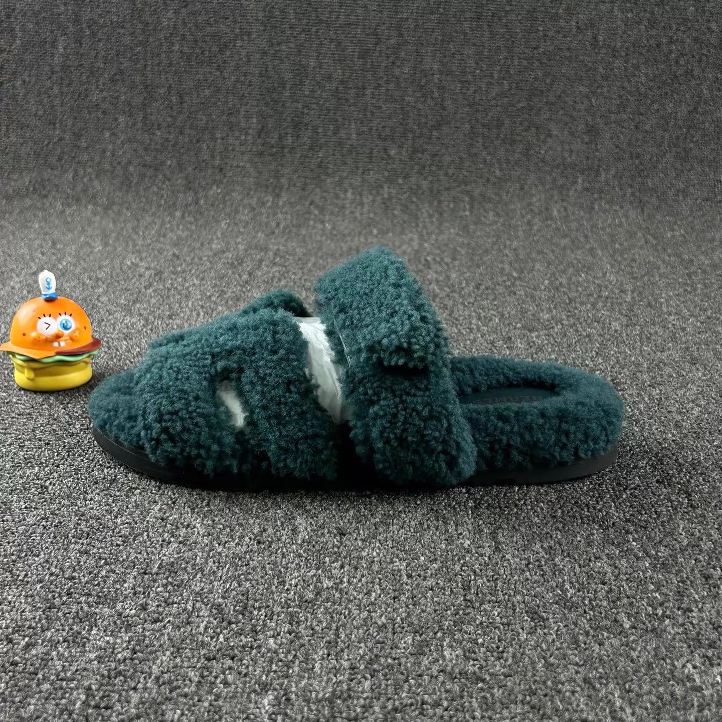 Hermes Hermes Teddy Slippers Green 38EU Near New Size US 7.5 / IT 37.5 - 3 Thumbnail
