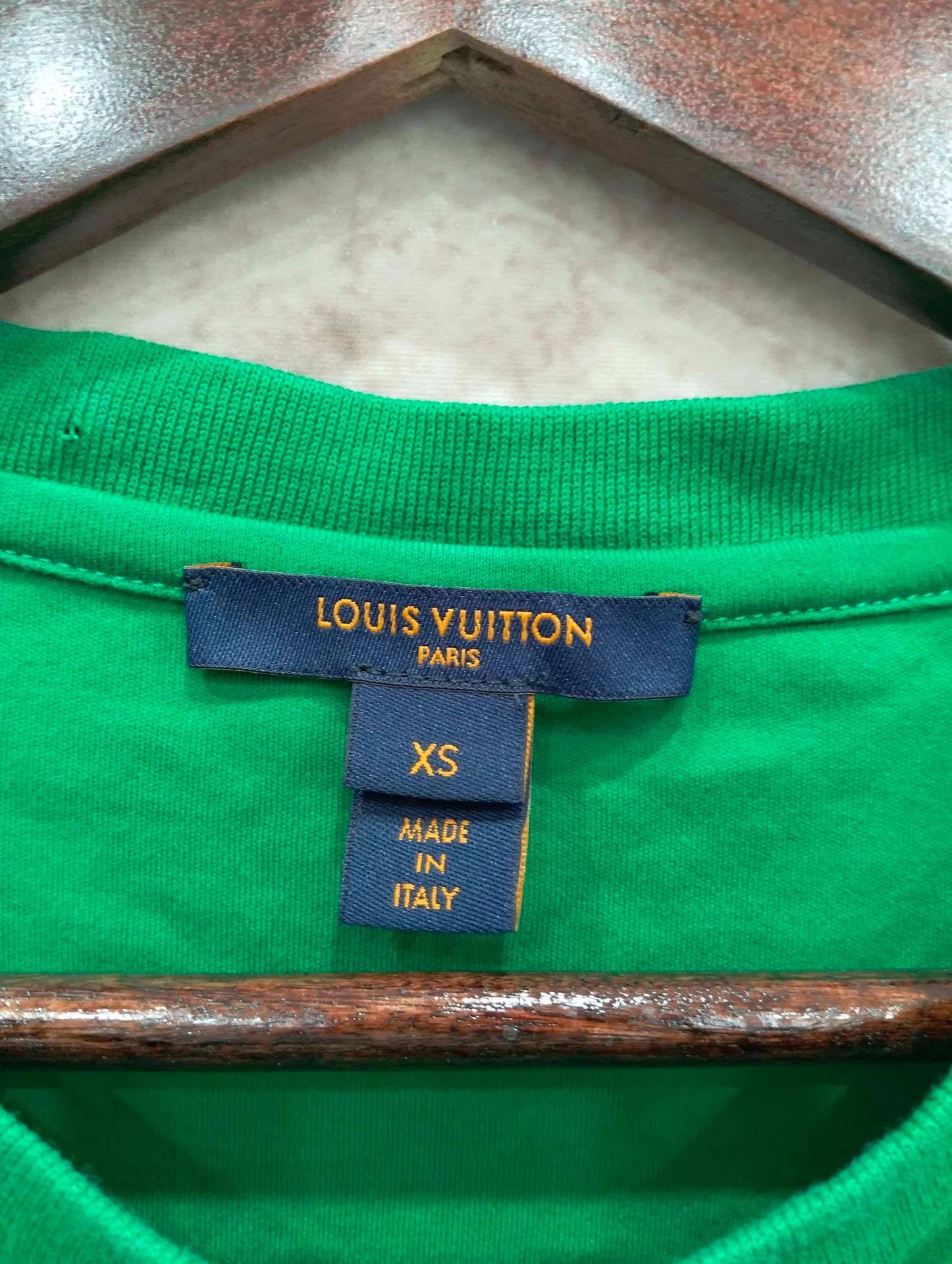Louis Vuitton LV Green Logo Chain Short Sleeve Tee XS Size XS / US 0-2 / IT 36-38 - 3 Thumbnail