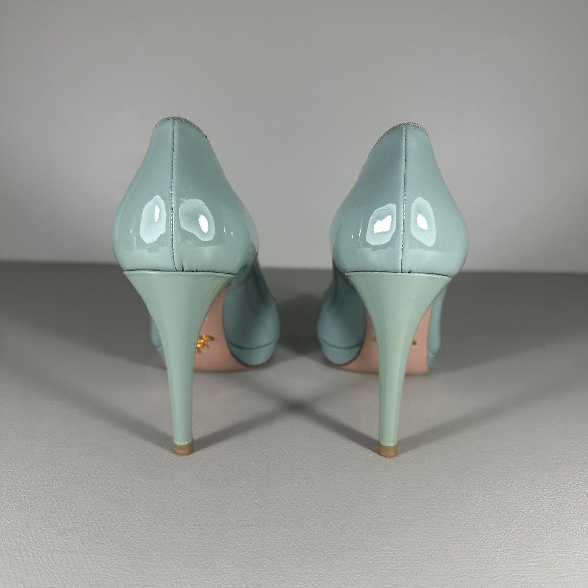 Prada PRADA Milano Pastel Blue Patent Leather Pointed Toe Pumps Size US 6 / IT 36 - 7 Thumbnail