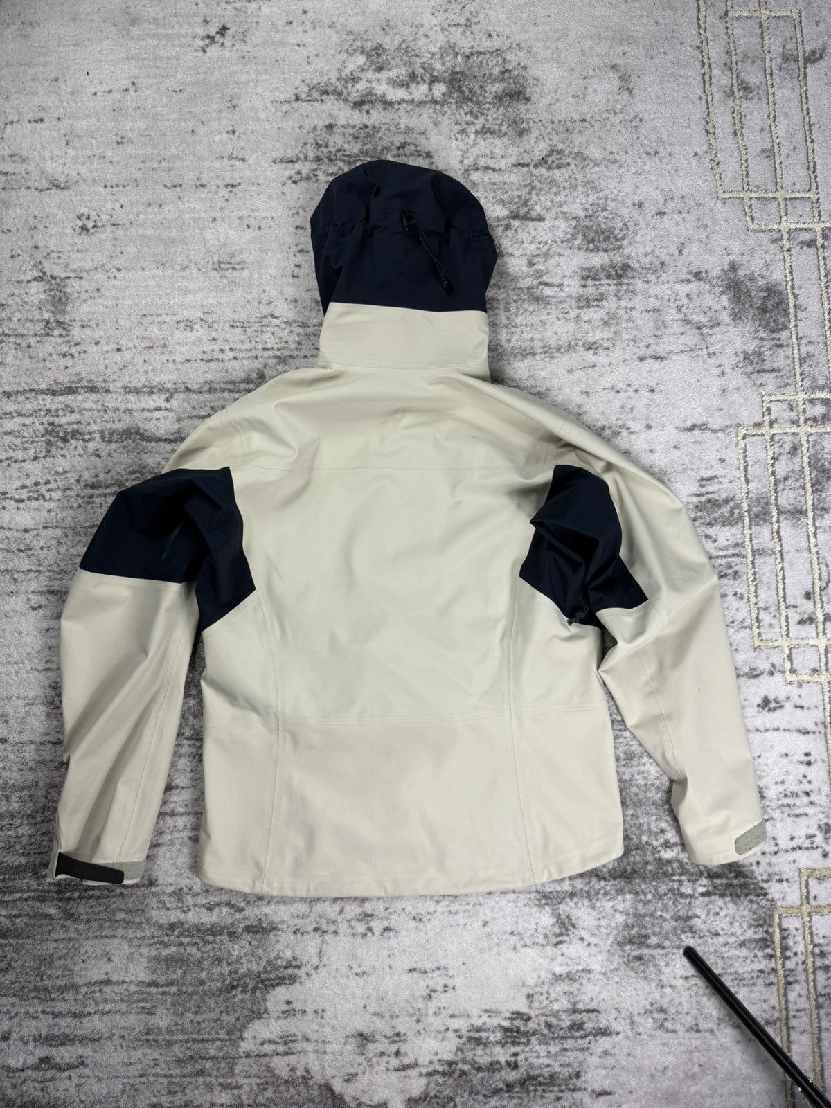 Arc'teryx × Goretex Arcteryx Gore-Tex Recco Jacket Hiking Trekking Outdoor Size US M / EU 48-50 / 2 - 14 Thumbnail