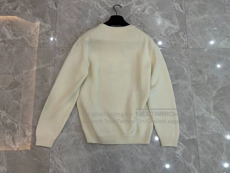 Fendi Fendi Wool Sweater with Little Monster Logo on Chest, Clas Size US M / EU 48-50 / 2 - 2 Thumbnail
