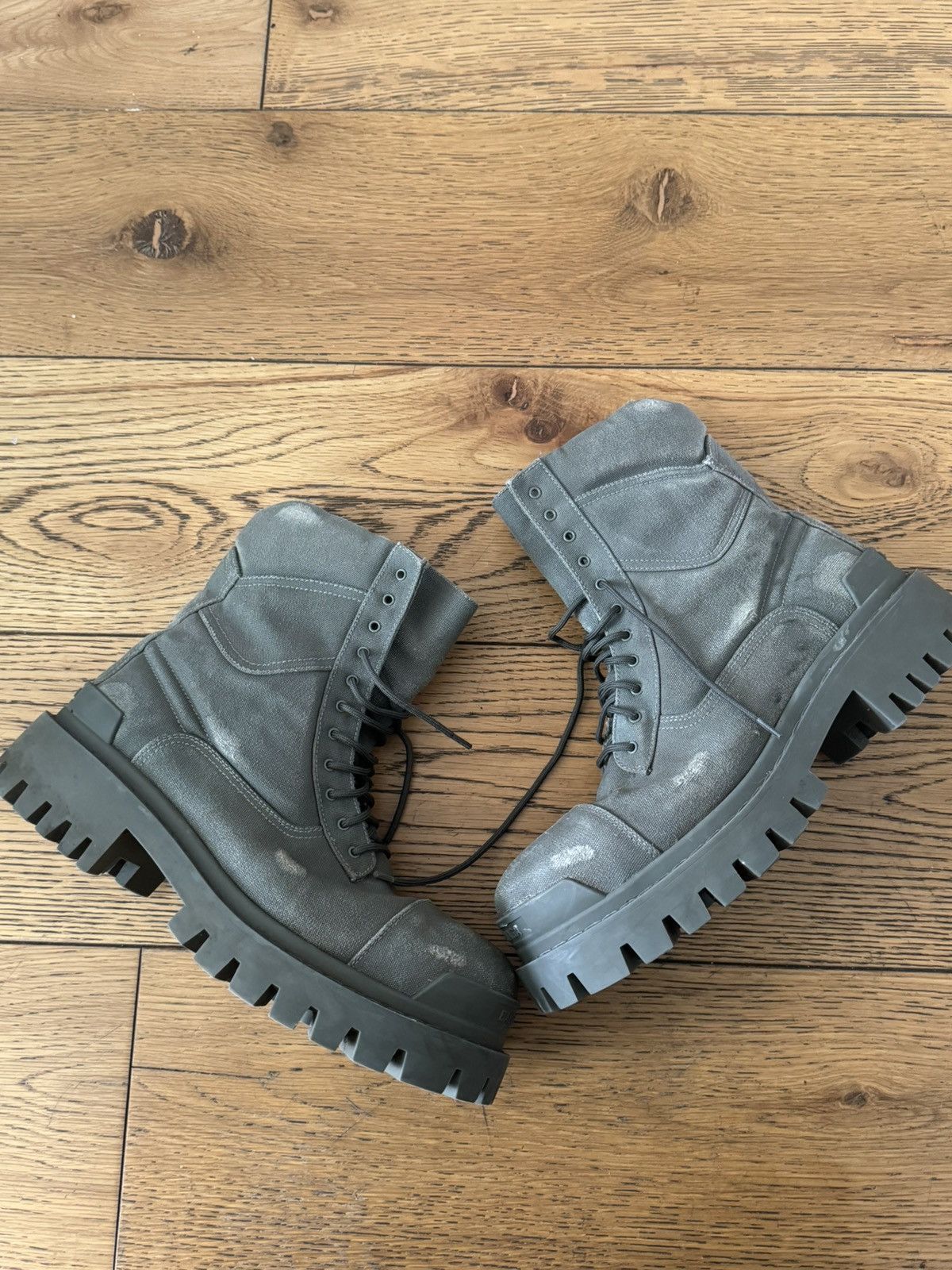 Balenciaga Men\'s Gray Combat Boots Balenciaga Men main image 3