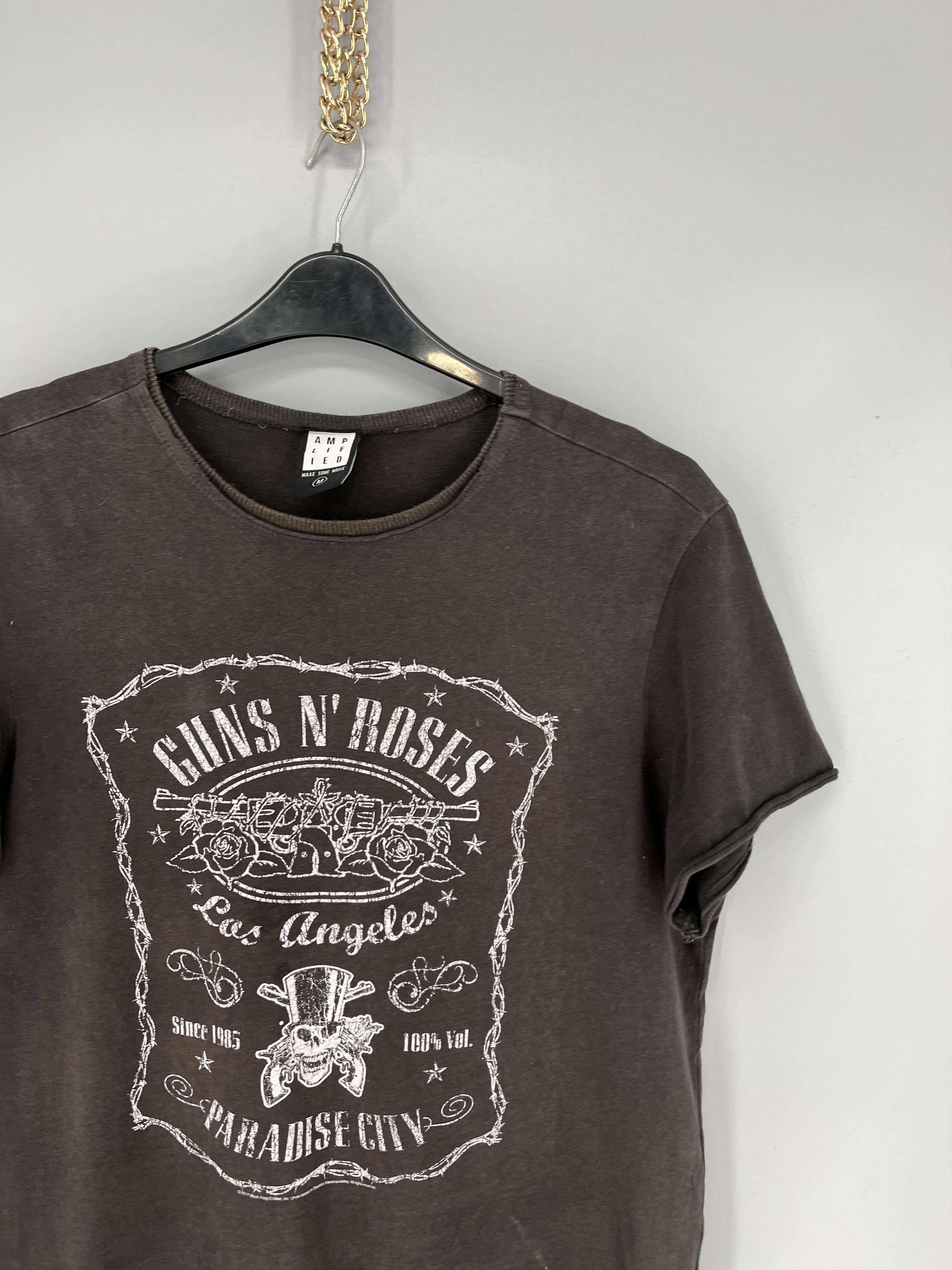 Guns N' Roses Vintage Y2K Guns And Roses tee Band Rock Metal streetwear Size US M / EU 48-50 / 2 - 5 Thumbnail