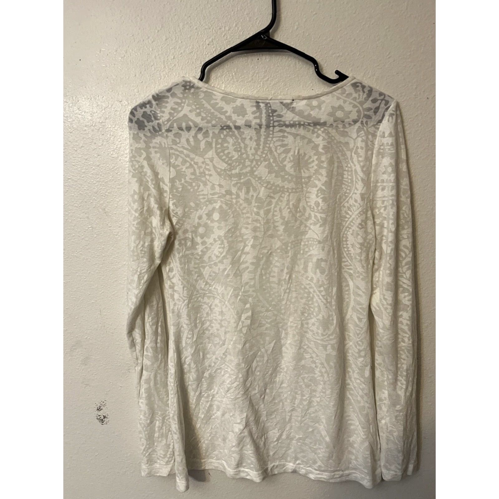 White House Black Market White House Black Market Women’s Blouse White Medium Long Sleeve Semi Sheer Size M / US 6-8 / IT 42-44 - 3 Thumbnail