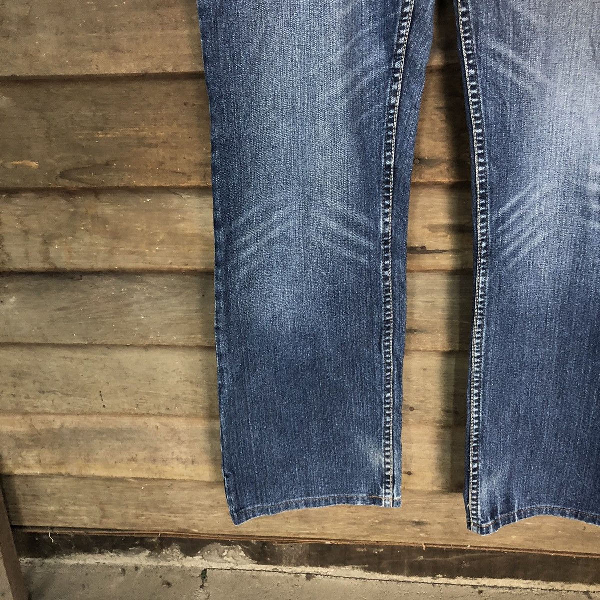 American Eagle Outfitters America Eagles Blue Disstressed Denim Pants #7389 Size US 32 / EU 48 - 8 Thumbnail