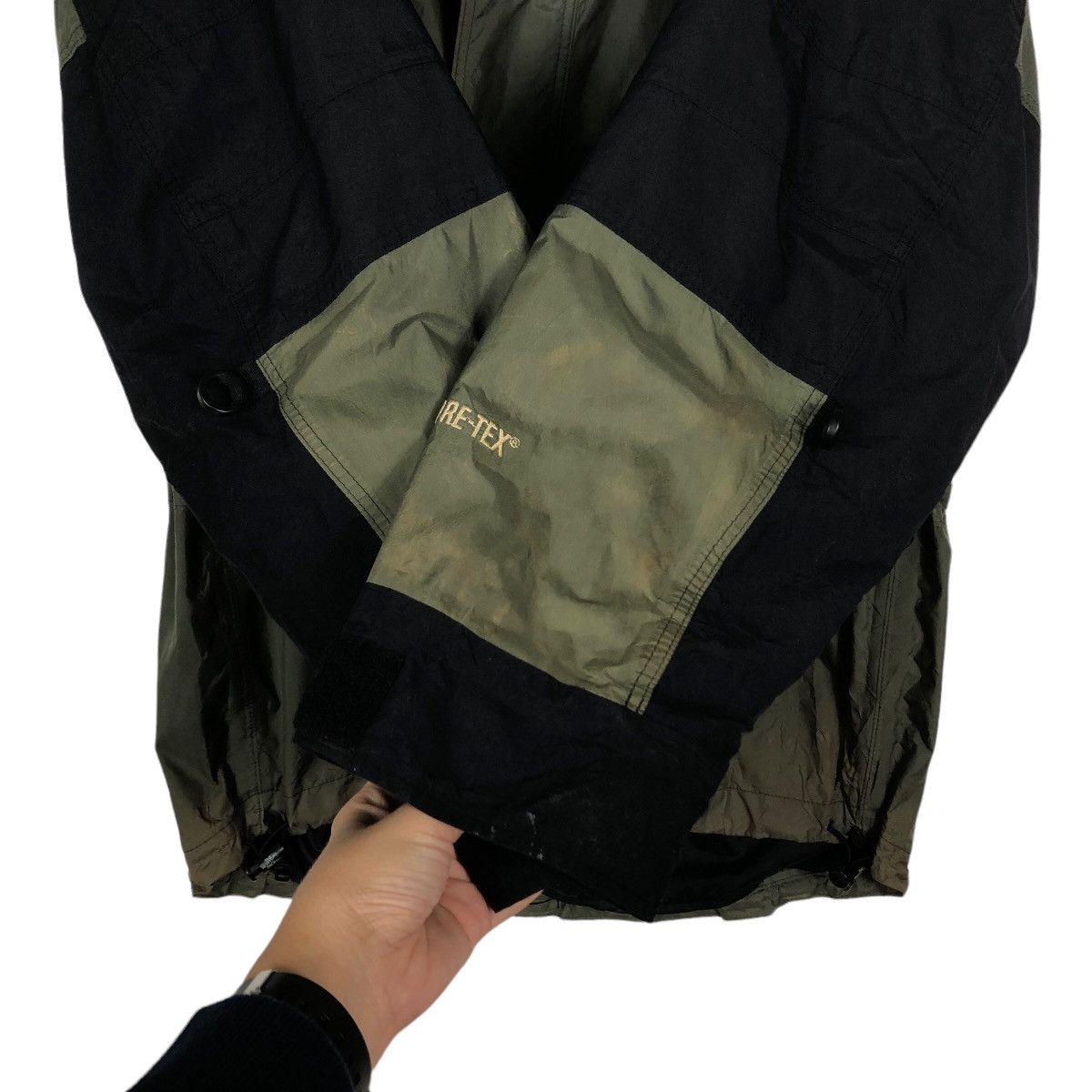 Goretex Hunting Survival Jacket Multi Pocket The North Face Goretex Size US L / EU 52-54 / 3 - 13 Thumbnail