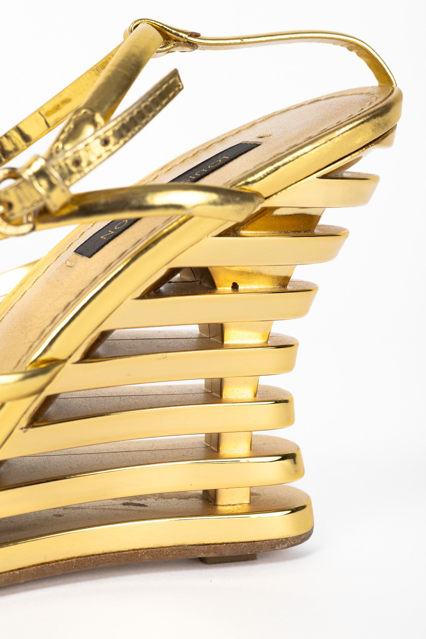 Louis Vuitton Louis Vuitton Lime Wedge Gold Leather Stepped-Heel Sandals Size US 7 / IT 37 - 9 Thumbnail