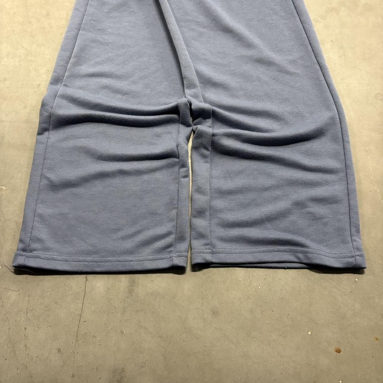 Vintage Crazy Vintage Y2K/2000s Super Baggy Wideleg Light Blue Sweatpants! Size US 28 / EU 44 - 4 Thumbnail