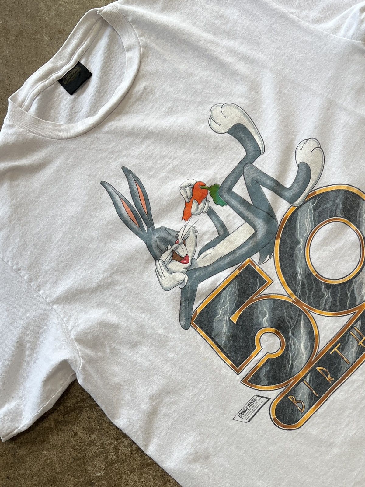 Warner Bros Vintage 1989 Looney Tunes Bugs Bunny 50th Birthday XL Size US XL / EU 56 / 4 - 1 Thumbnail