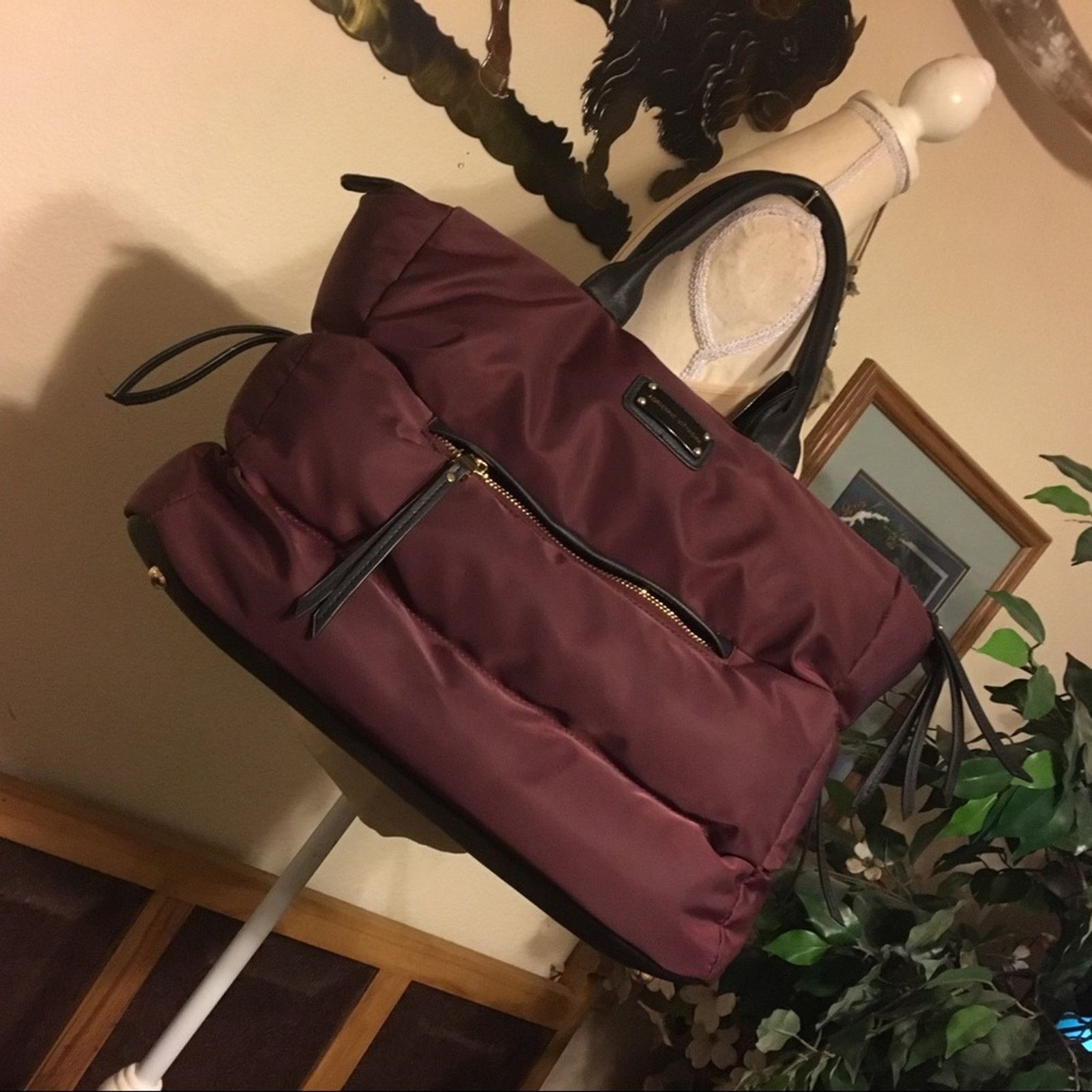 anti theft travel backpack tsa Scapade AirPack  Travel Backpack Compatible with Apple Find My & TS