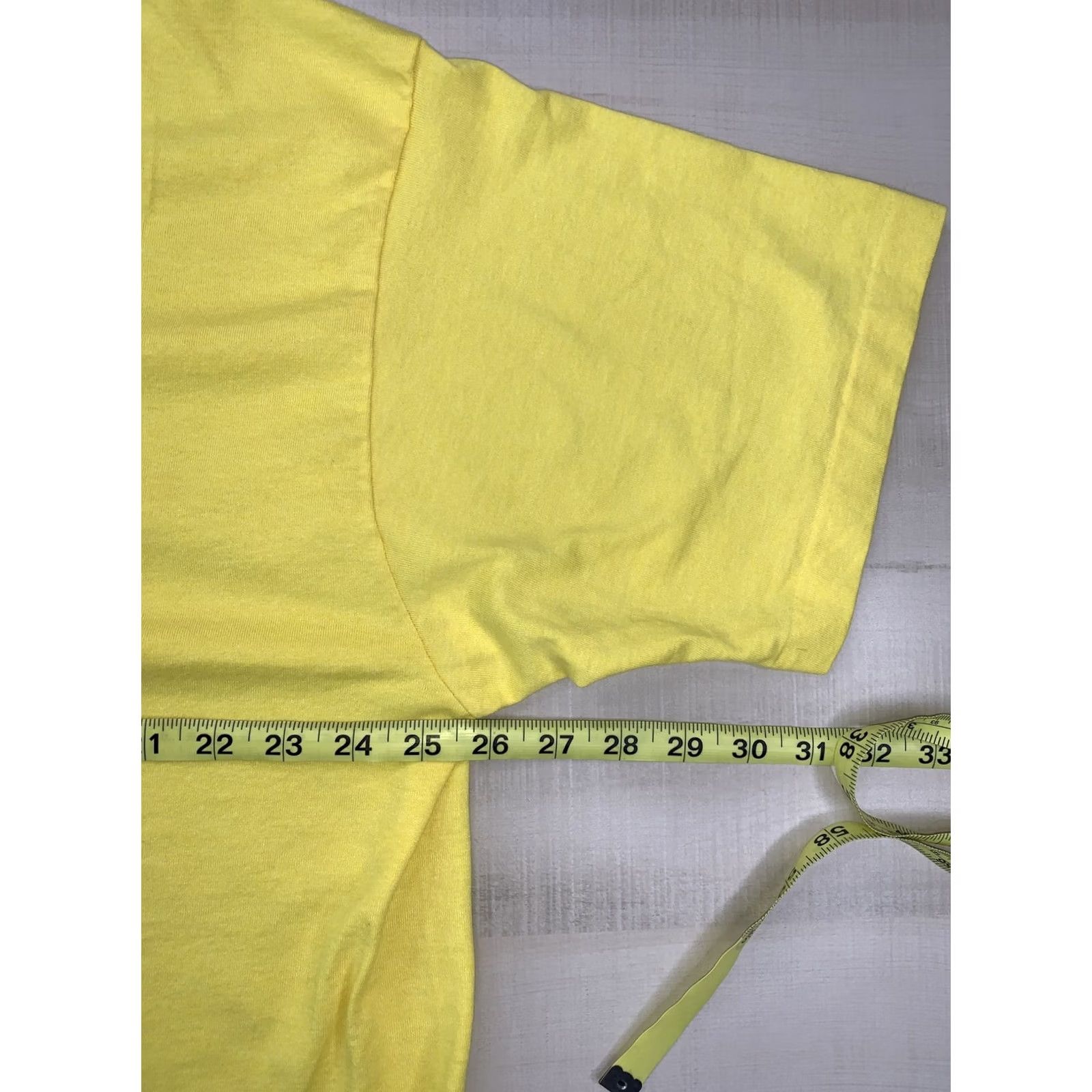 Fruit Of The Loom VINTAGE Michigan State University USA Track & Field T Shirt 1995 2XL Yellow Cotton Blend Short Sleeve Crew Neck Unisex Adults Nike? Size US XXL / EU 58 / 5 - 6 Thumbnail