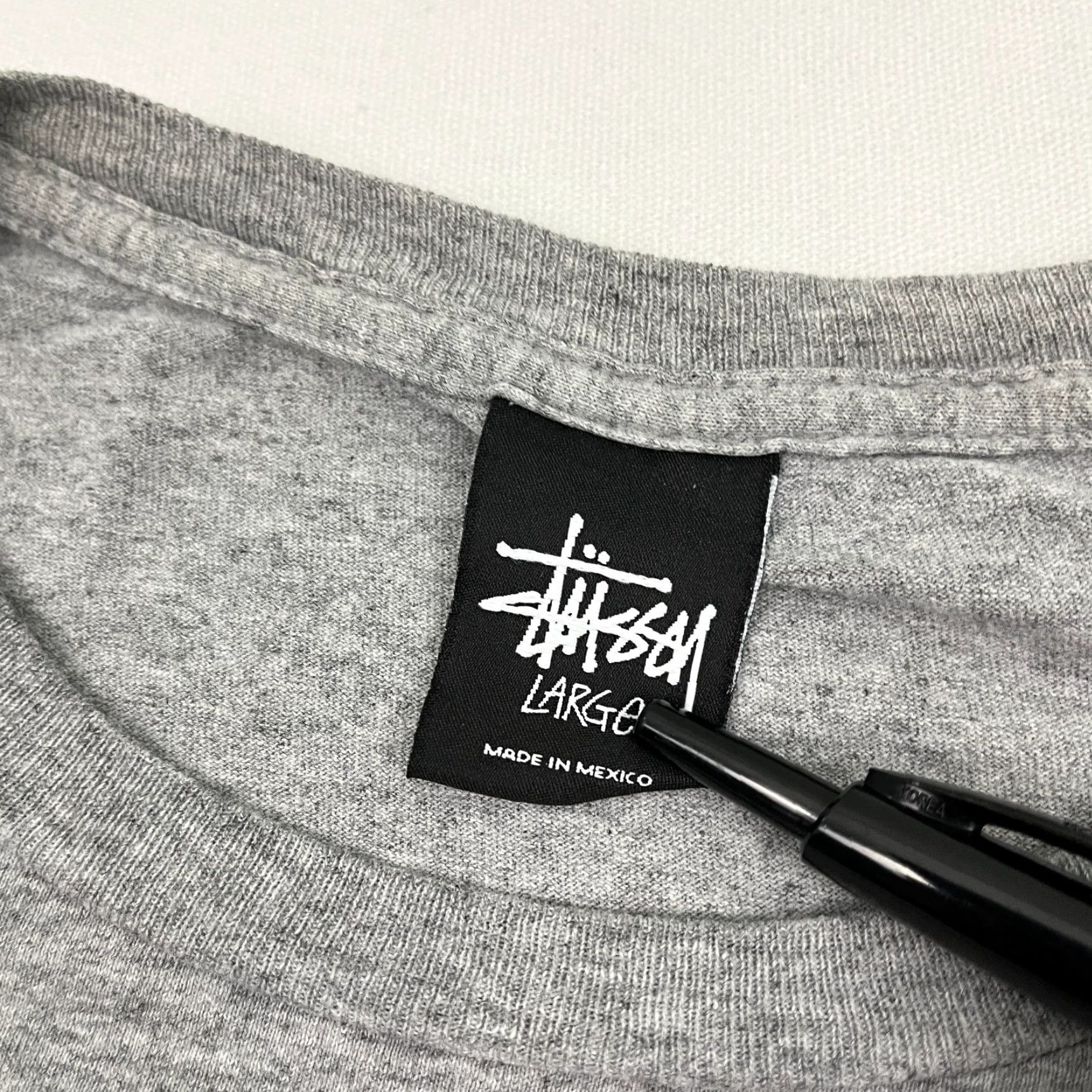 Vintage Stussy Shirt Mens L Gray World Tour Worldwide Pin Up Girls Graphic Streetwear T Shirt" Size US L / EU 52-54 / 3 - 4 Thumbnail