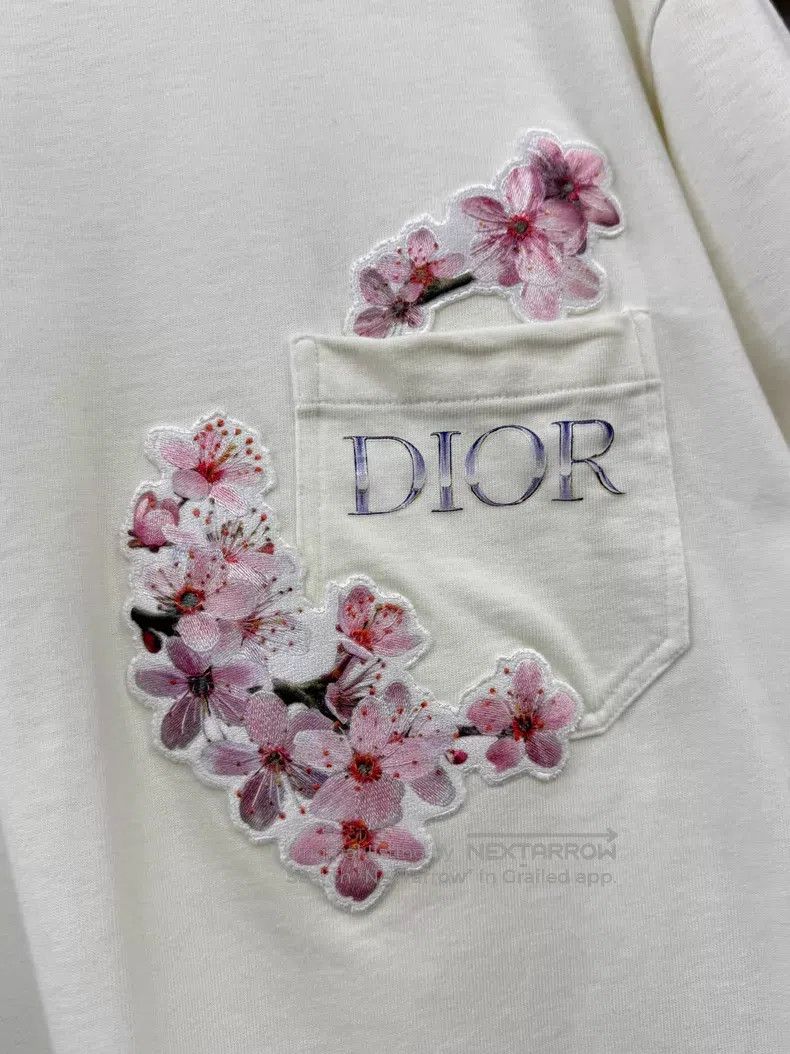 Dior Dior White embroidered flower short-sleeved T-shirt Size US L / EU 52-54 / 3 - 2 Thumbnail