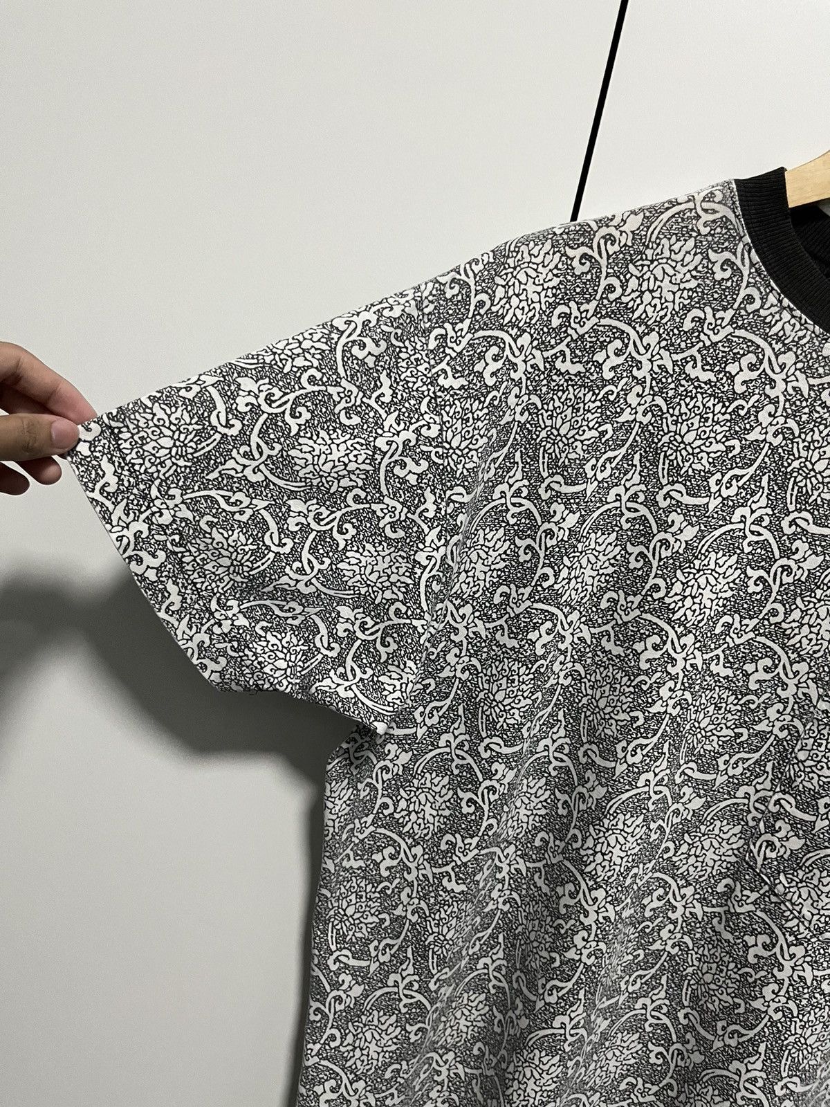 Stussy Vintage 80’s Stussy TomTom Black & White Fullprint Size US S / EU 44-46 / 1 - 7 Thumbnail