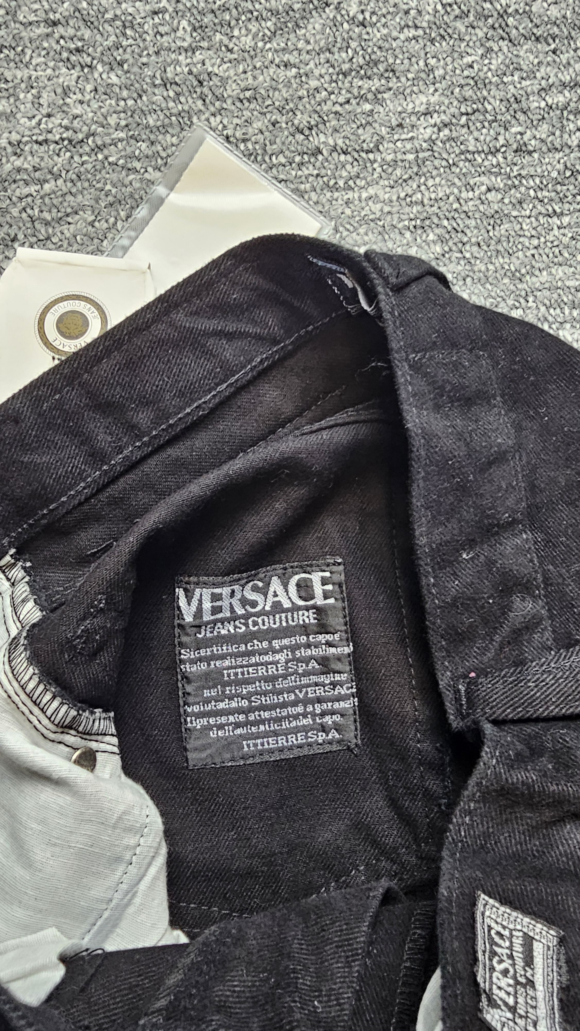 Versace Jeans Couture Versace Jeans Couture 90s Black Straight High Rise NWT W26 Size 26" / US 2 / IT 38 - 5 Thumbnail