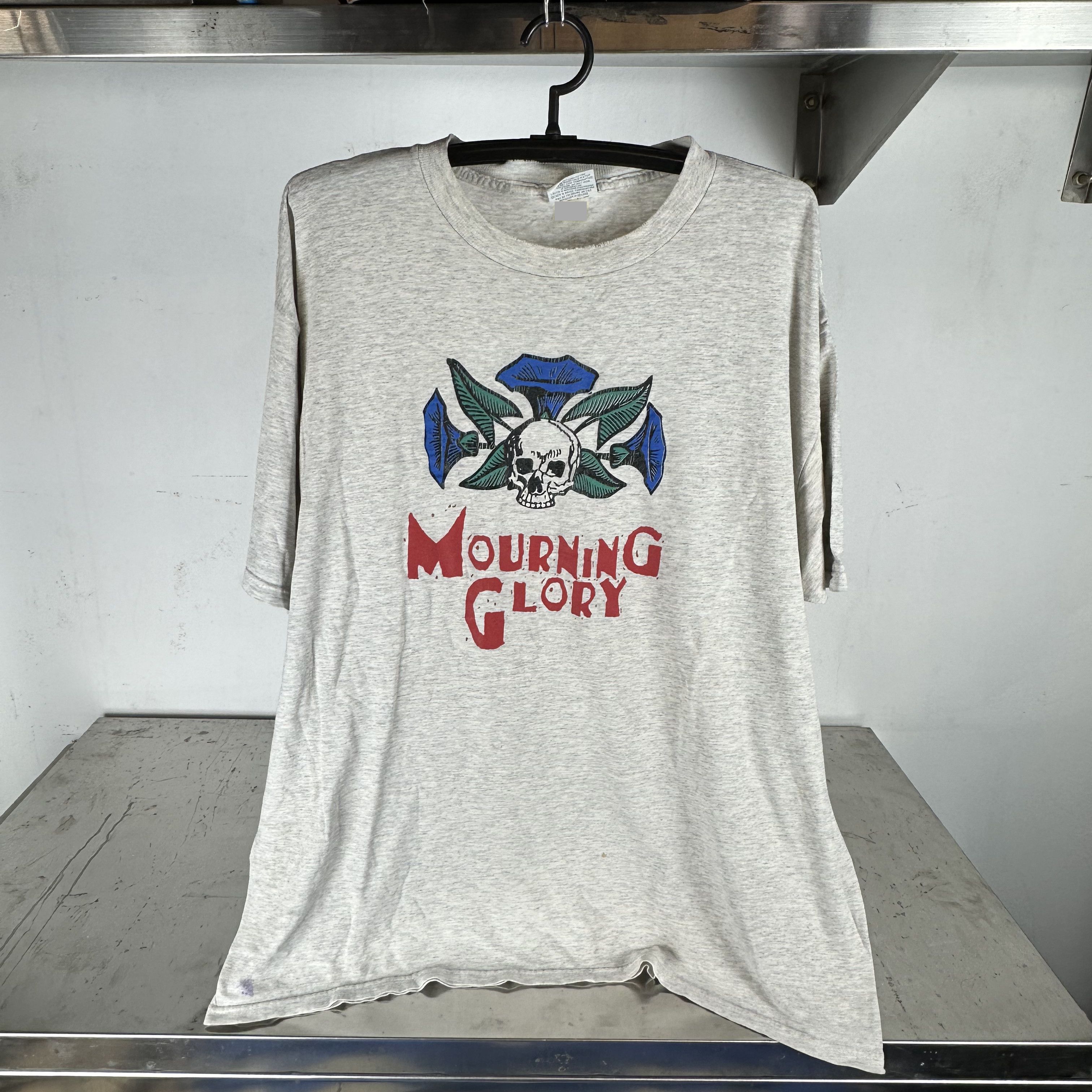 Vintage Vintage 1995 The Mourning Glory Band Tour Concert T-Shirt Size US XL / EU 56 / 4 - 1 Thumbnail