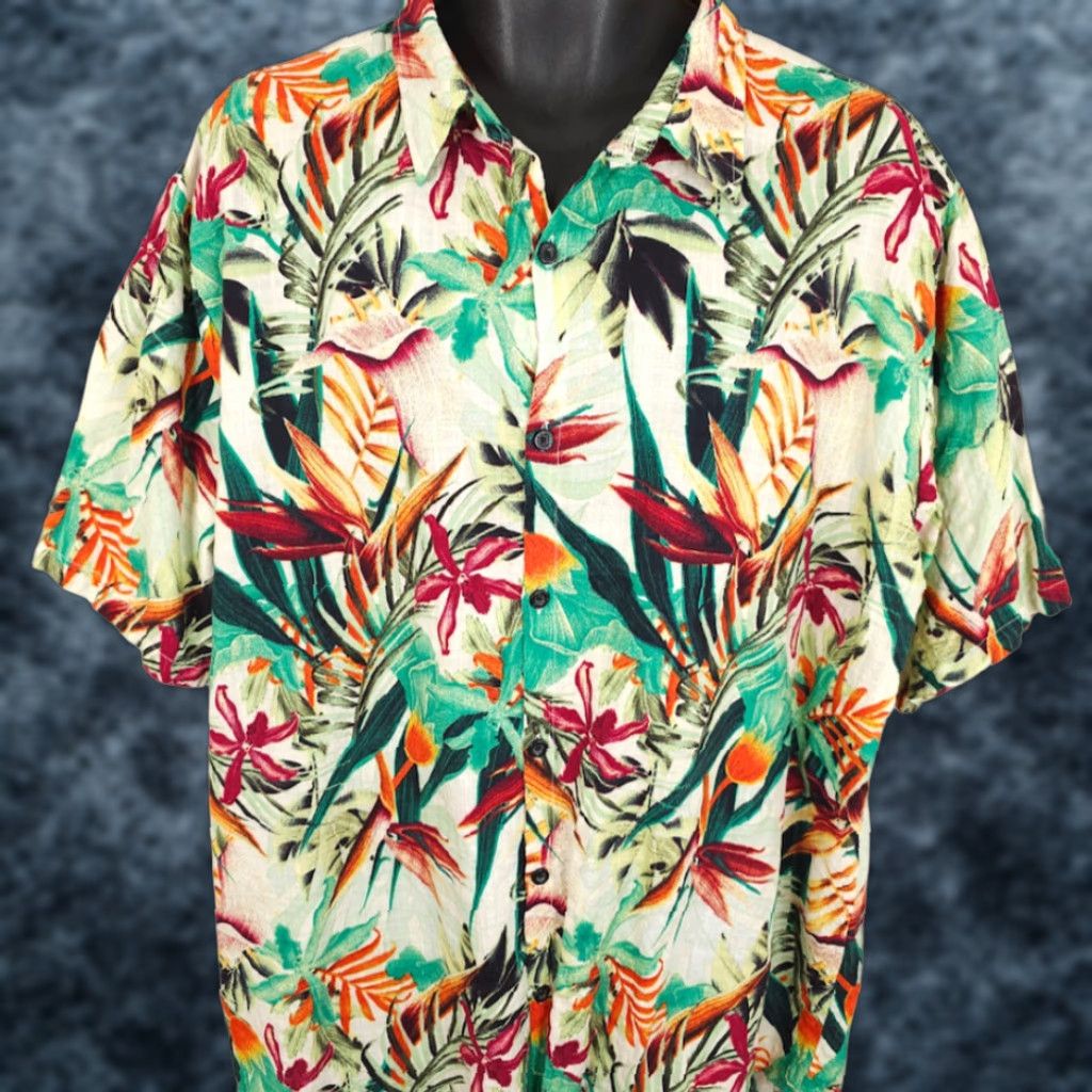 Vintage Jogal Hawaiian Shirt Mens 2XL Button-Down Collar Short Sleeve Floral All Over Print Ivory Cotton Blend Modern Casual Surfing Hawaii Size US XXL / EU 58 / 5 - 1 Thumbnail