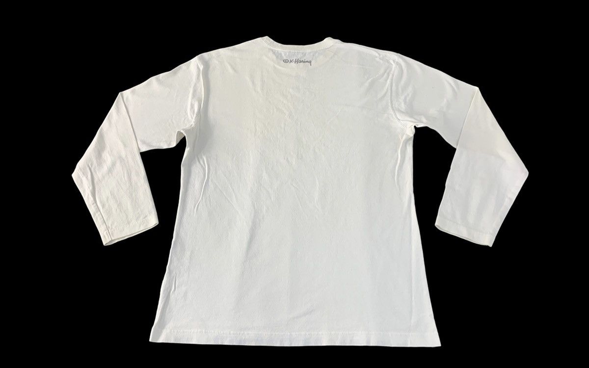 Keith Haring Keith Haring Folded Peace Finger Logo Sign Printed Tee Size US M / EU 48-50 / 2 - 2 Thumbnail